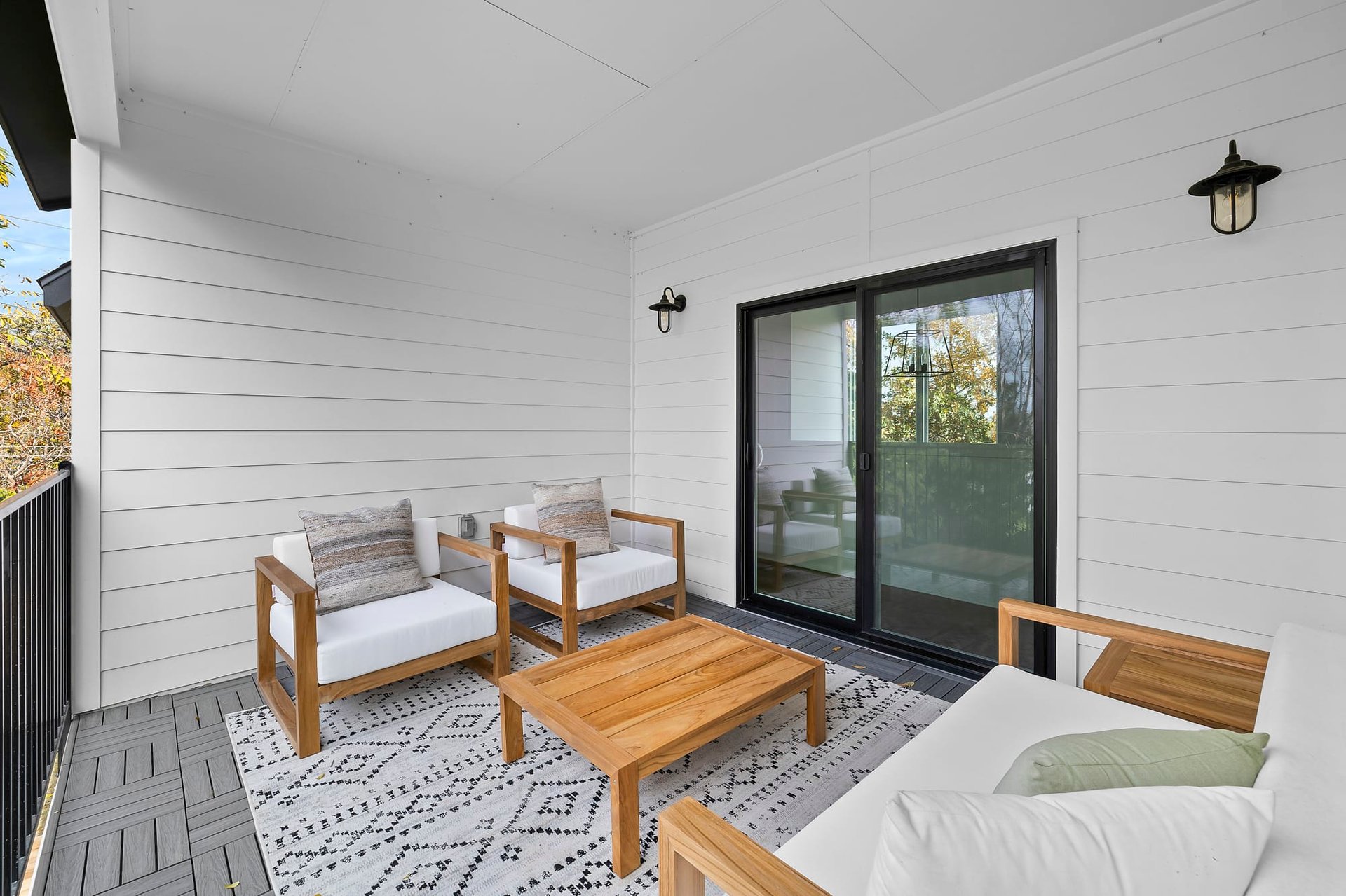 2105 S L Davis Unit #1