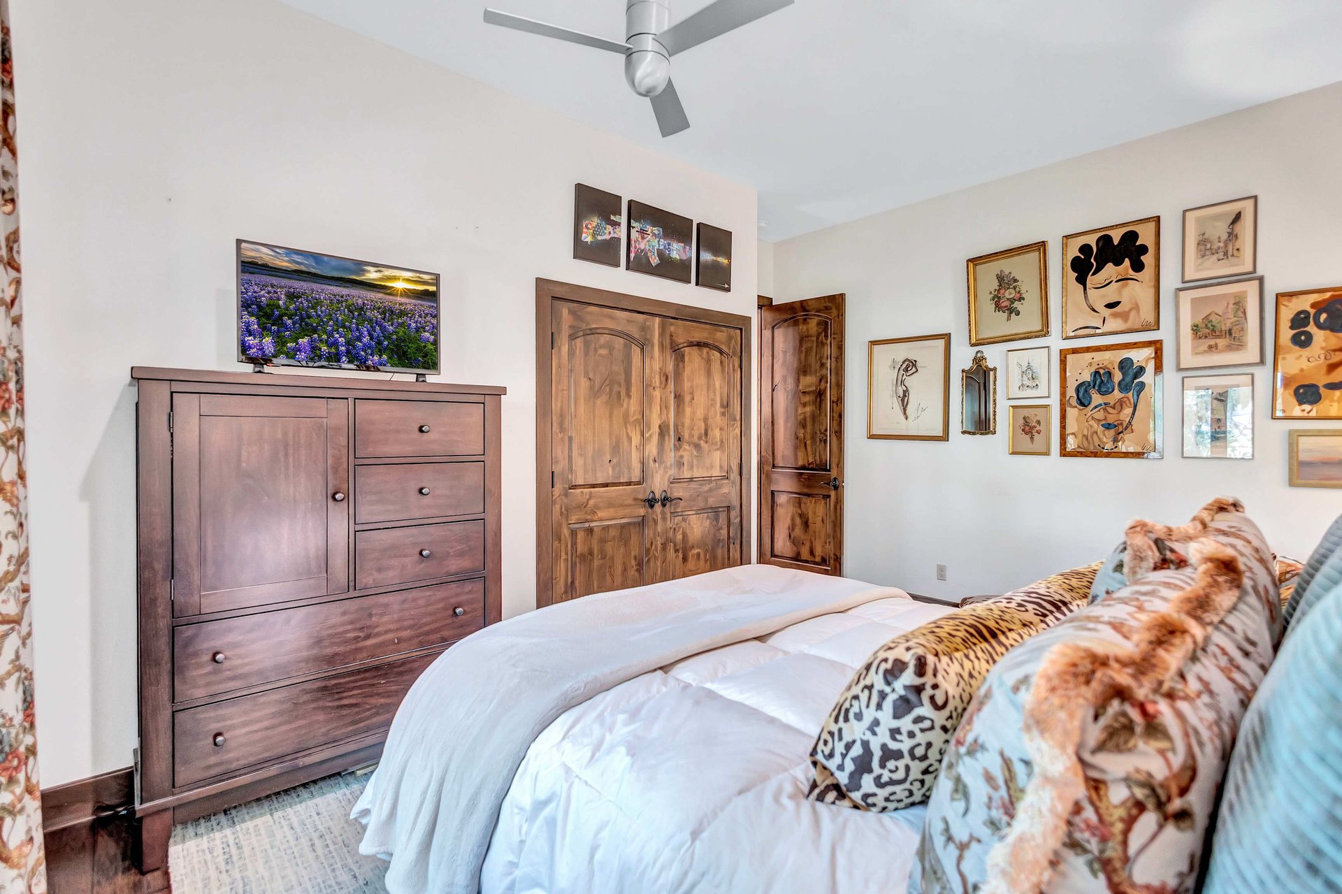 4501 Spanish Oaks Club Blvd. Unit 18