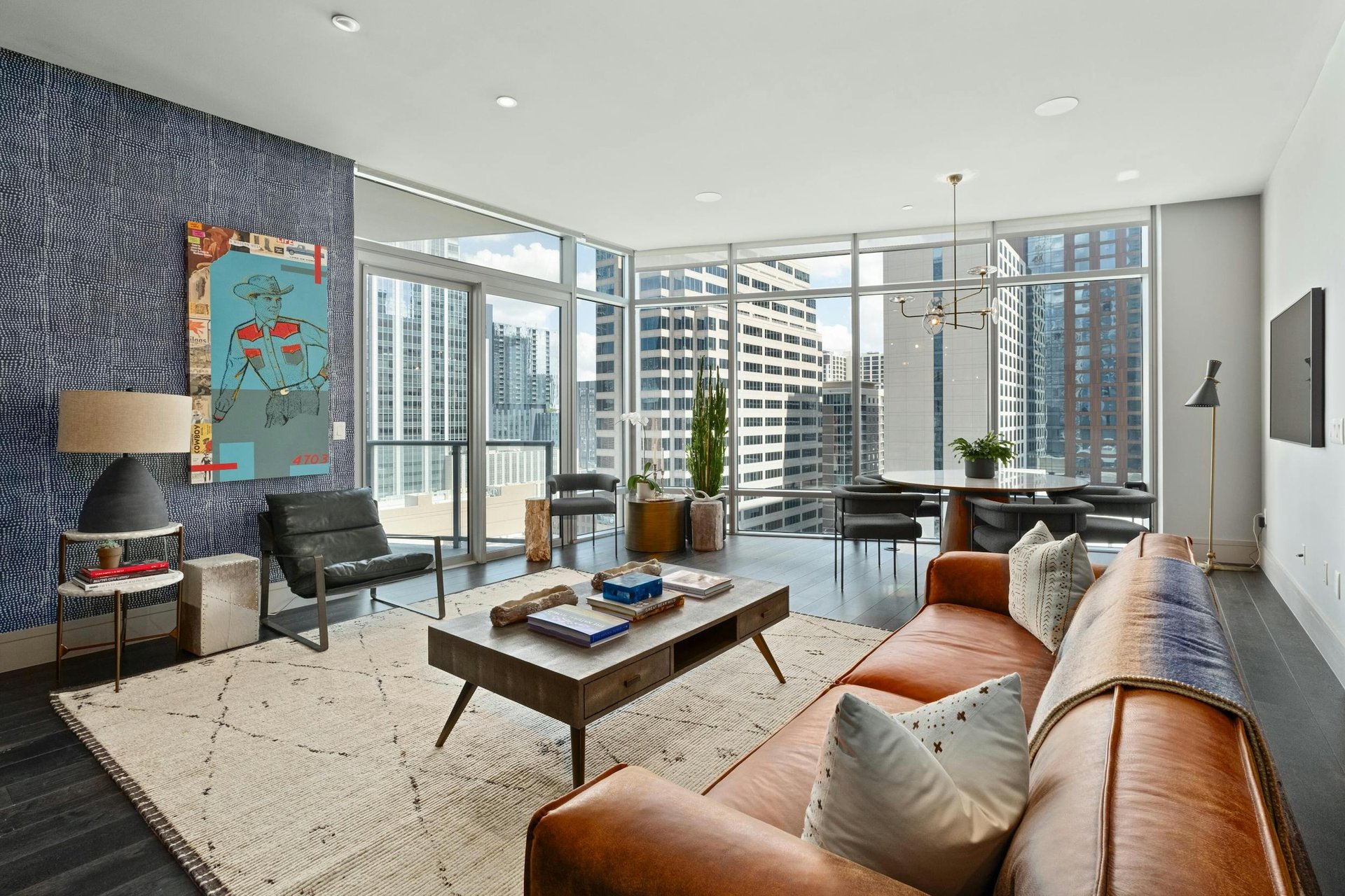 200 Congress Ave #15D 