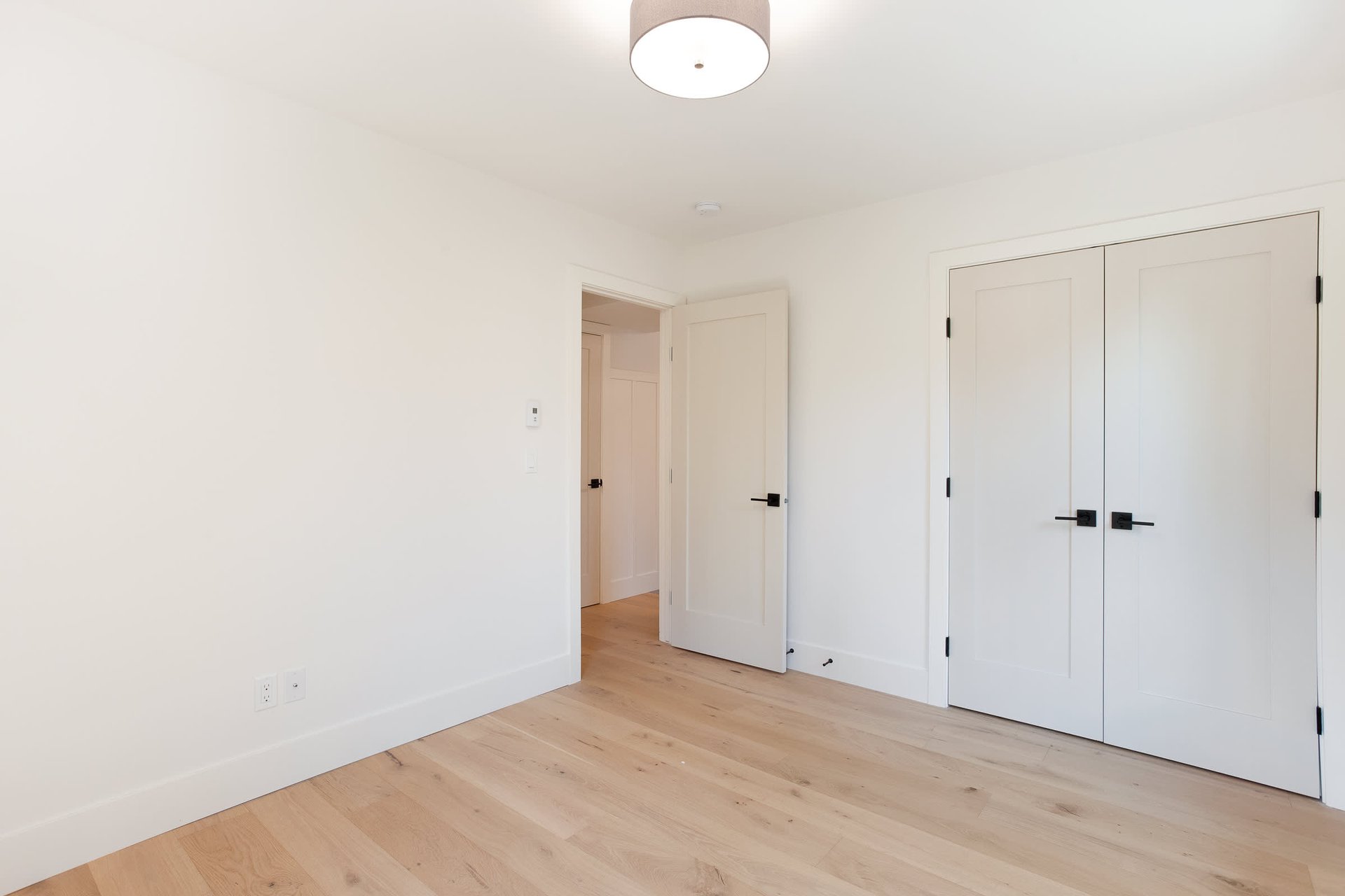 909A 9th Street