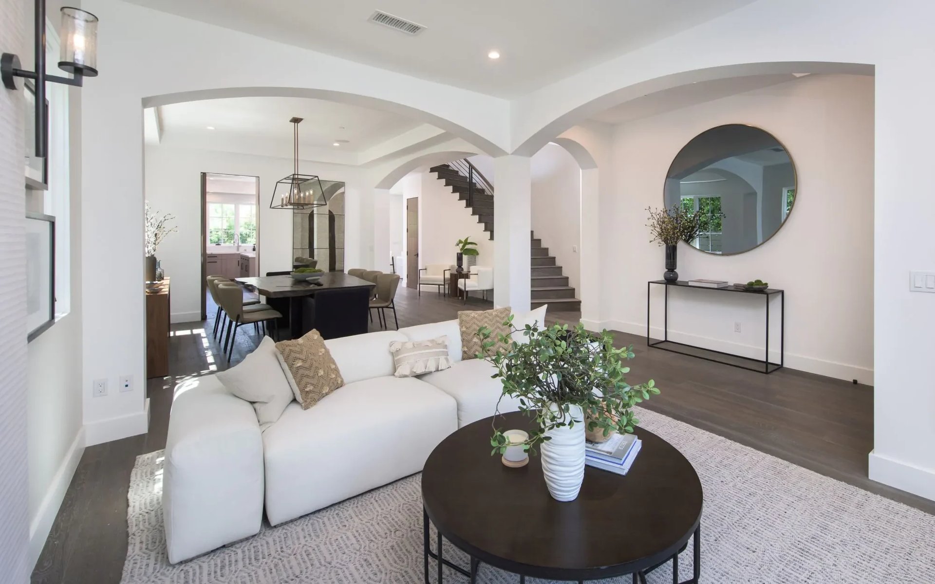 2626 Orchard Ave