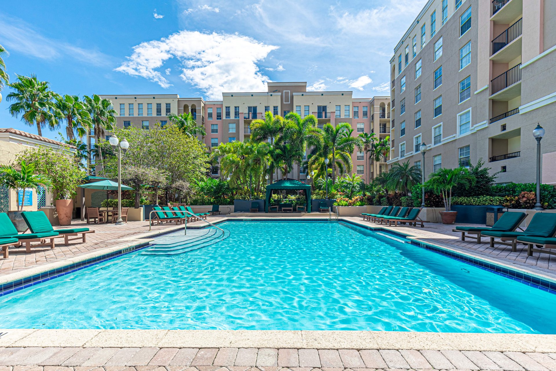 520 SE 5th Ave Unit: 2302