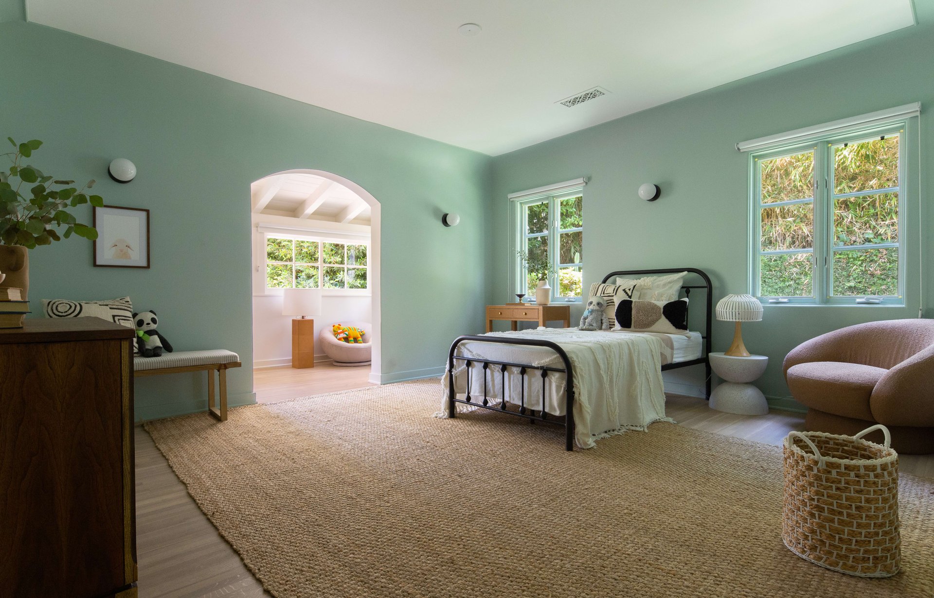 2177 Fern Dell Pl, Los Feliz