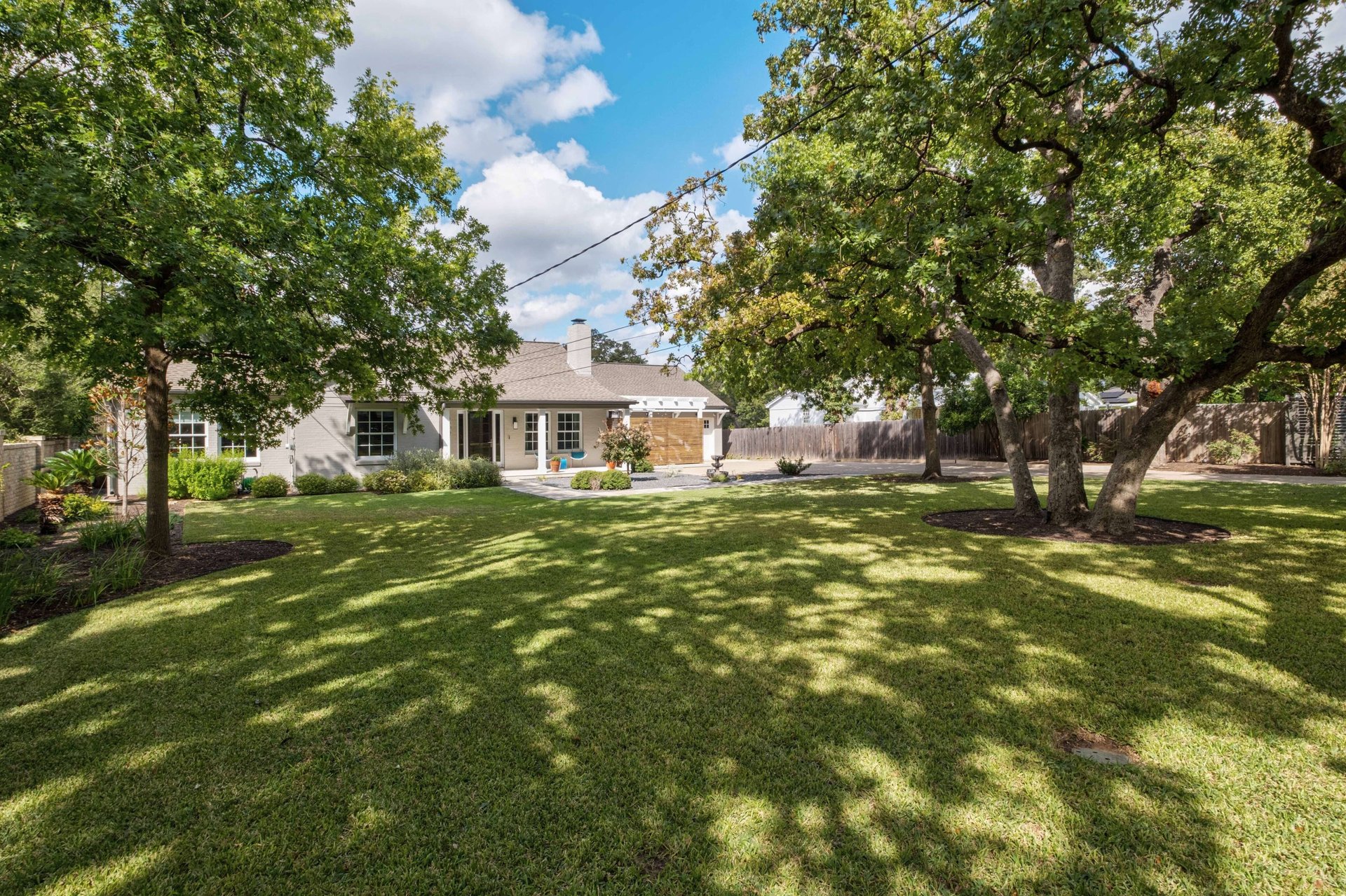 1308 Kent Lane 