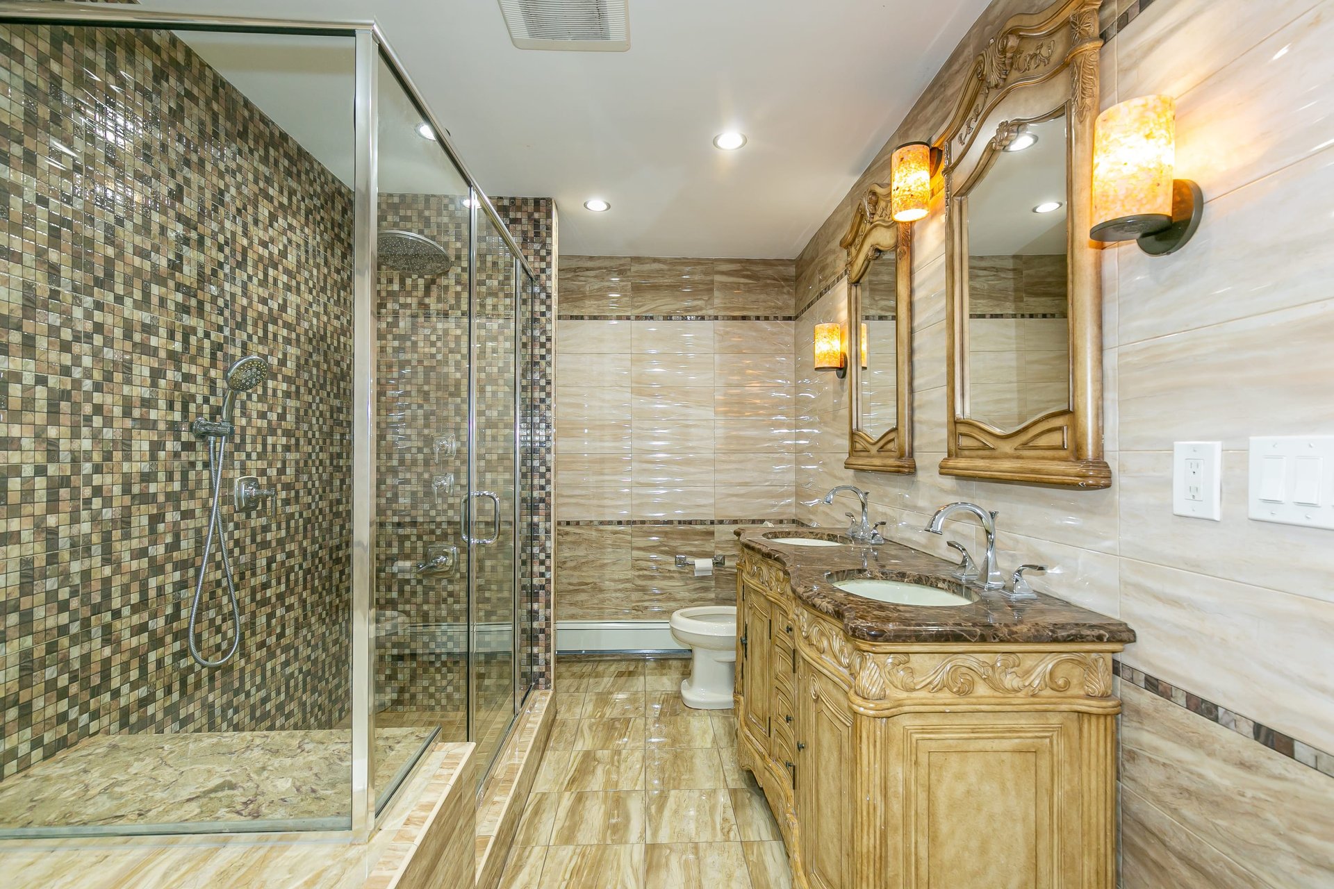 1 W Fern Drive, Jericho