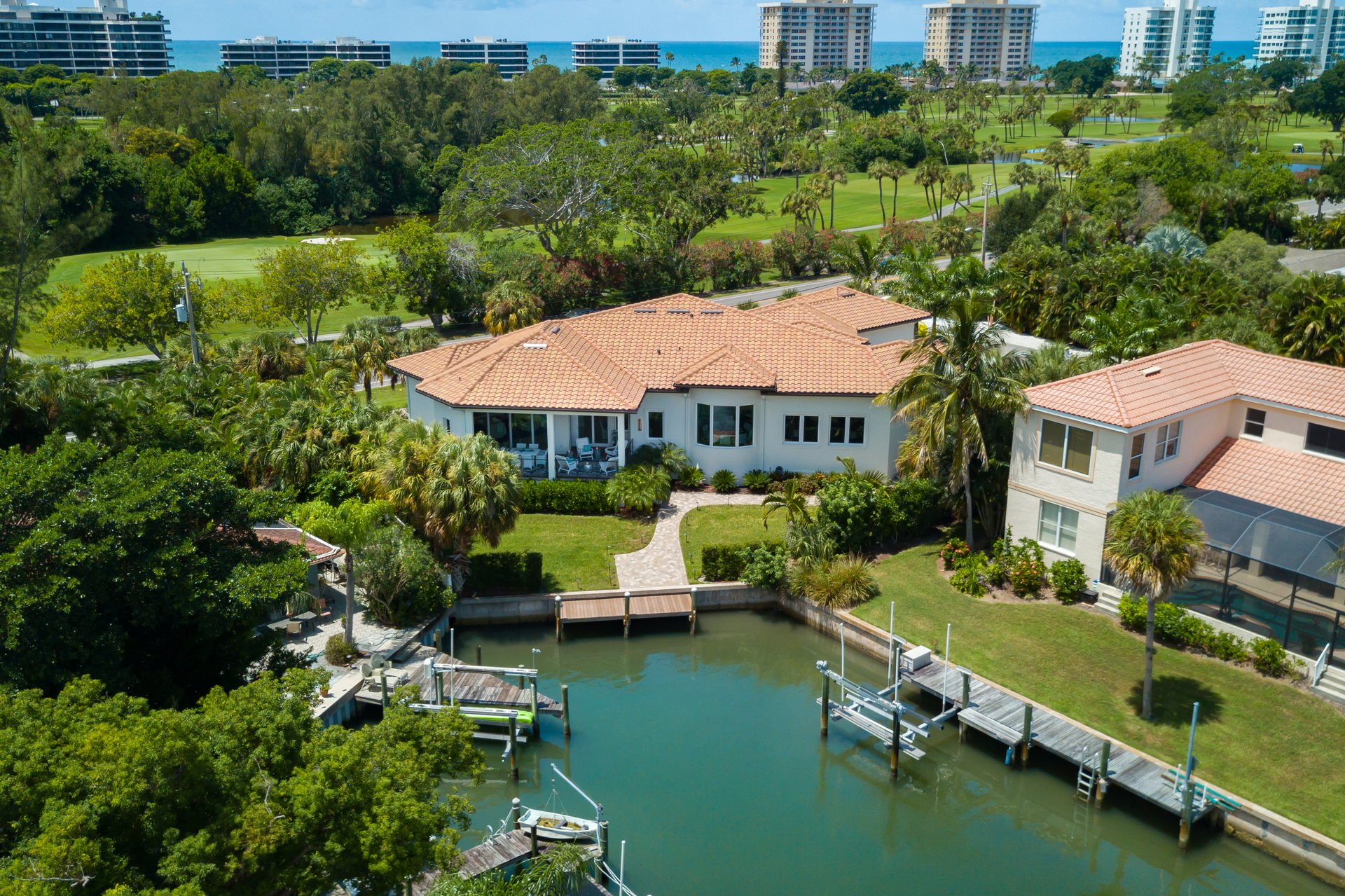 500 Ketch Lane, Country Club Shores, Longboat Key