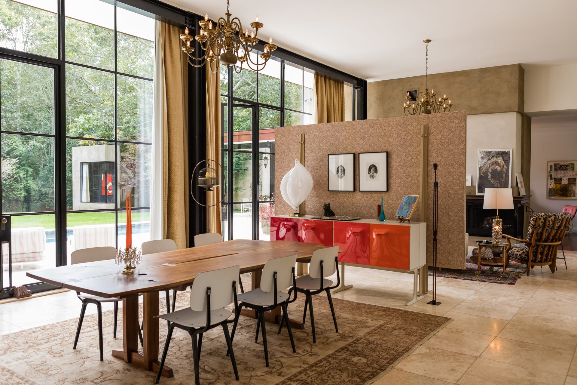 Timeless, Private Modern Masterpiece in East Hampton