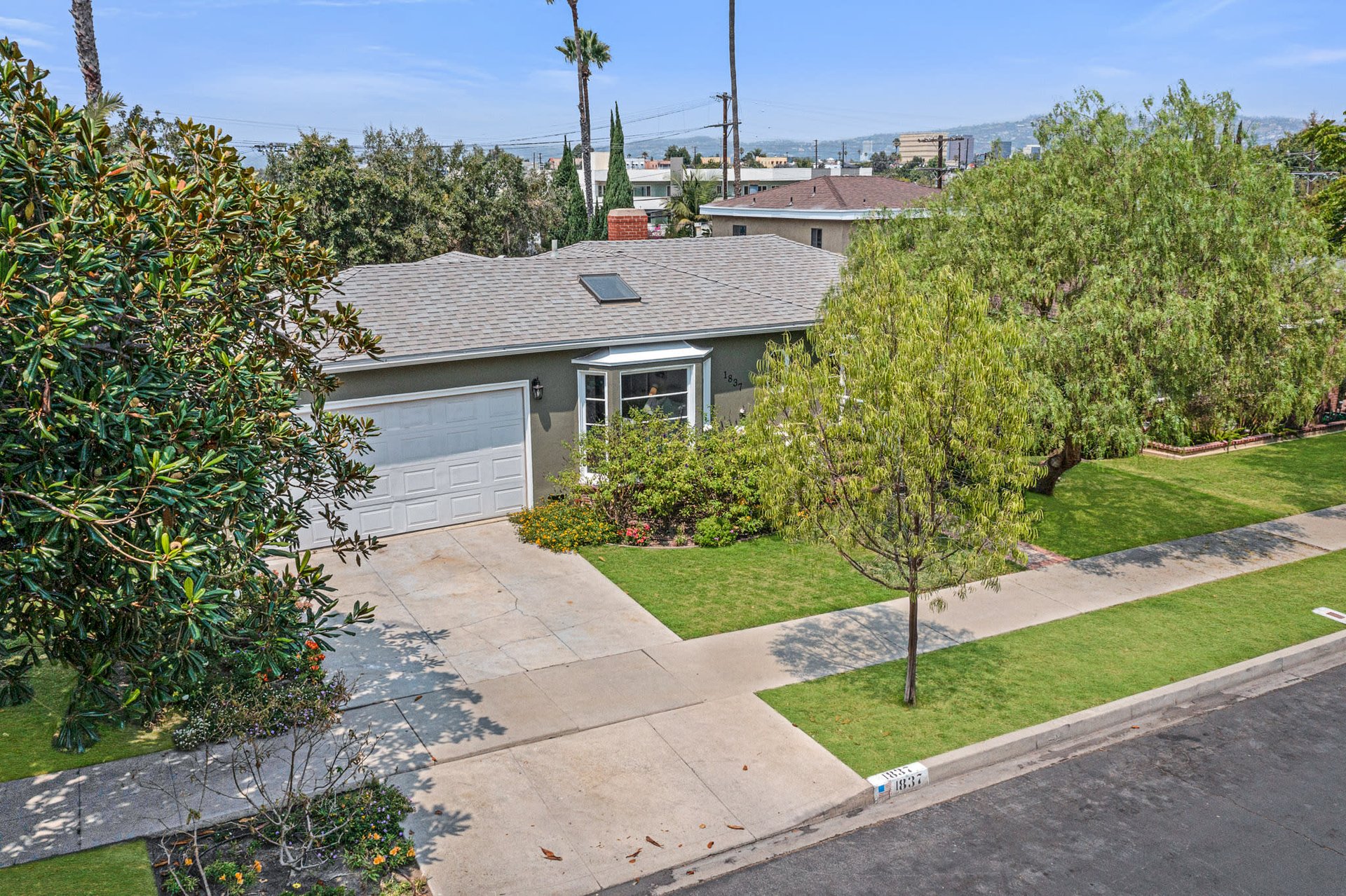Beautifully Updated Traditional Home in Mid-City