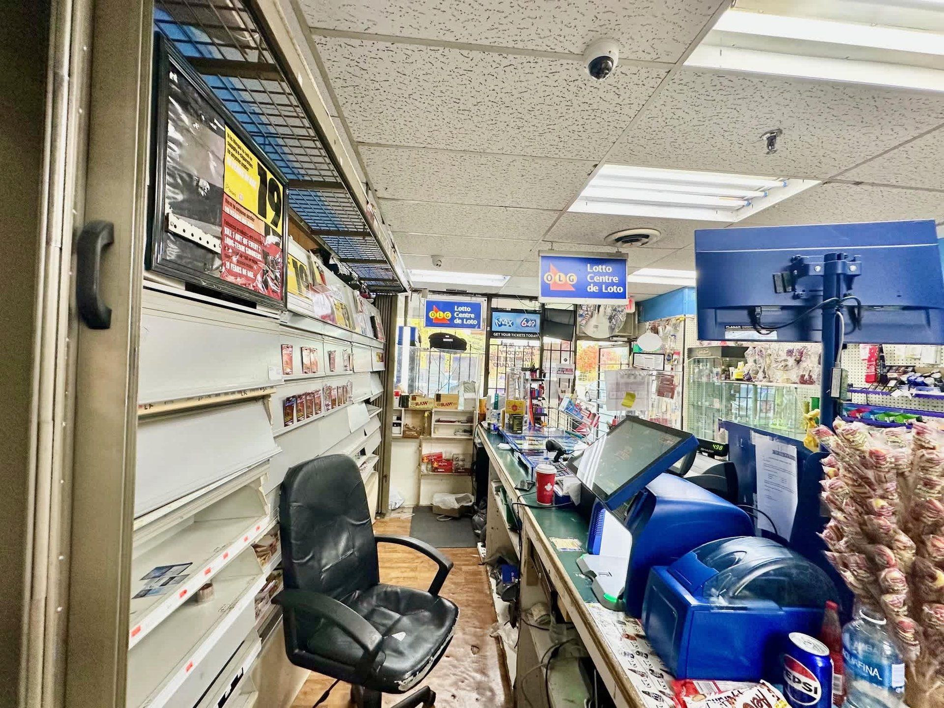 2594 Birchmount Rd