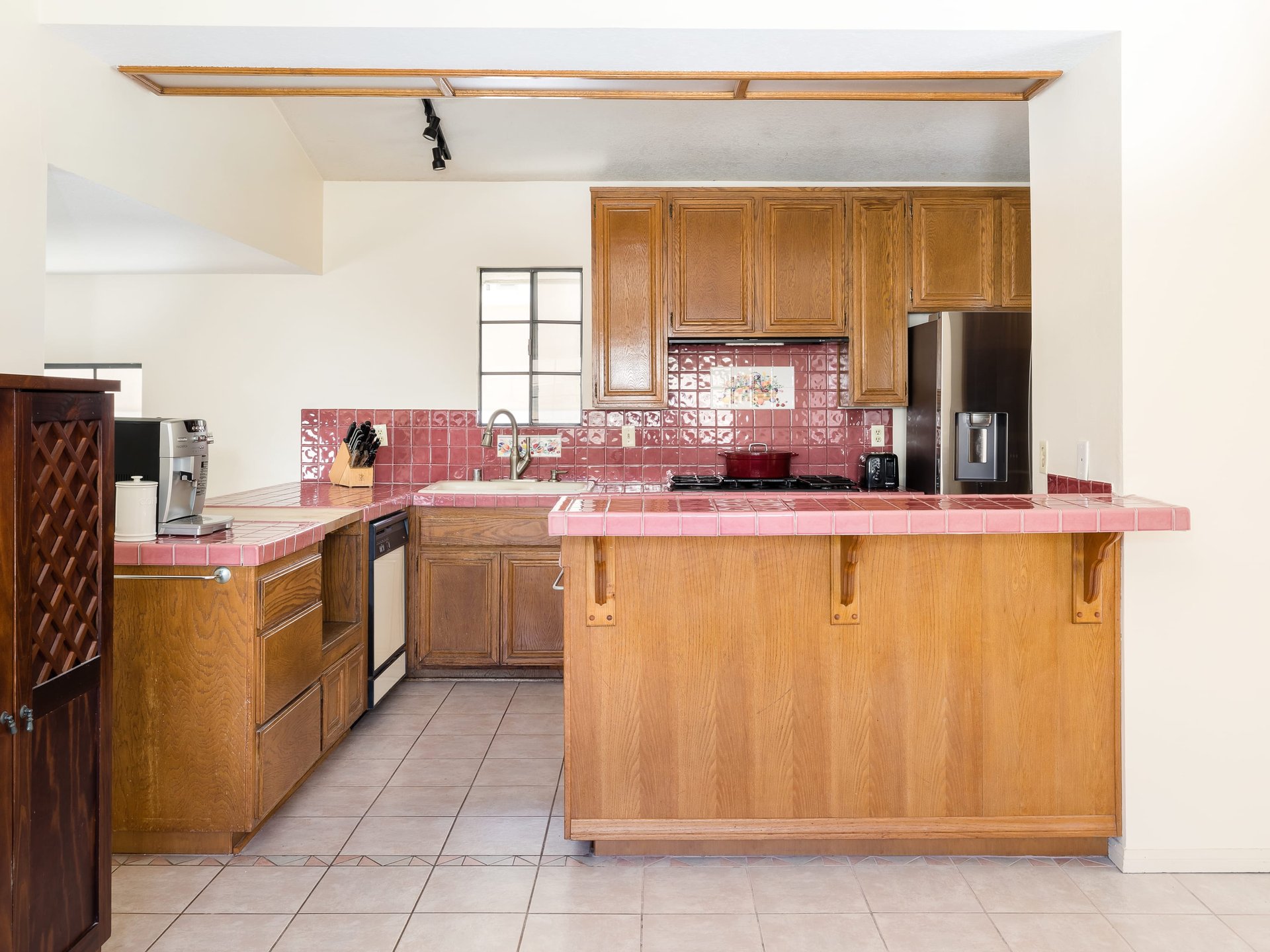 115 S Juanita Avenue A