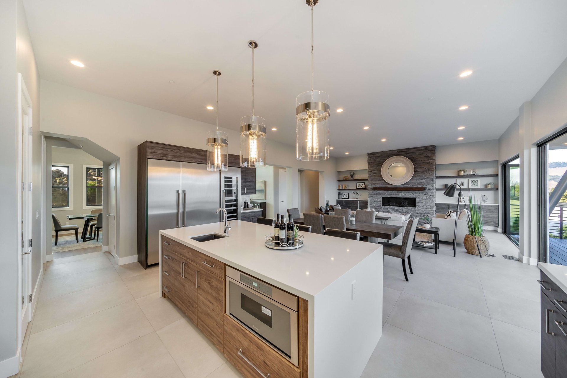 3927 Rincon Ridge Drive