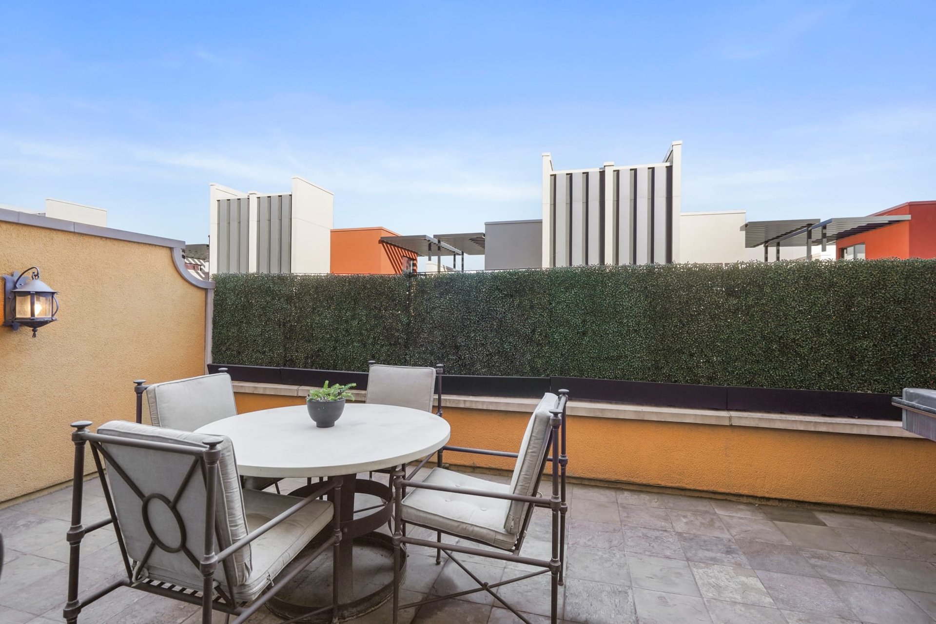 356 Santana Row APT 319