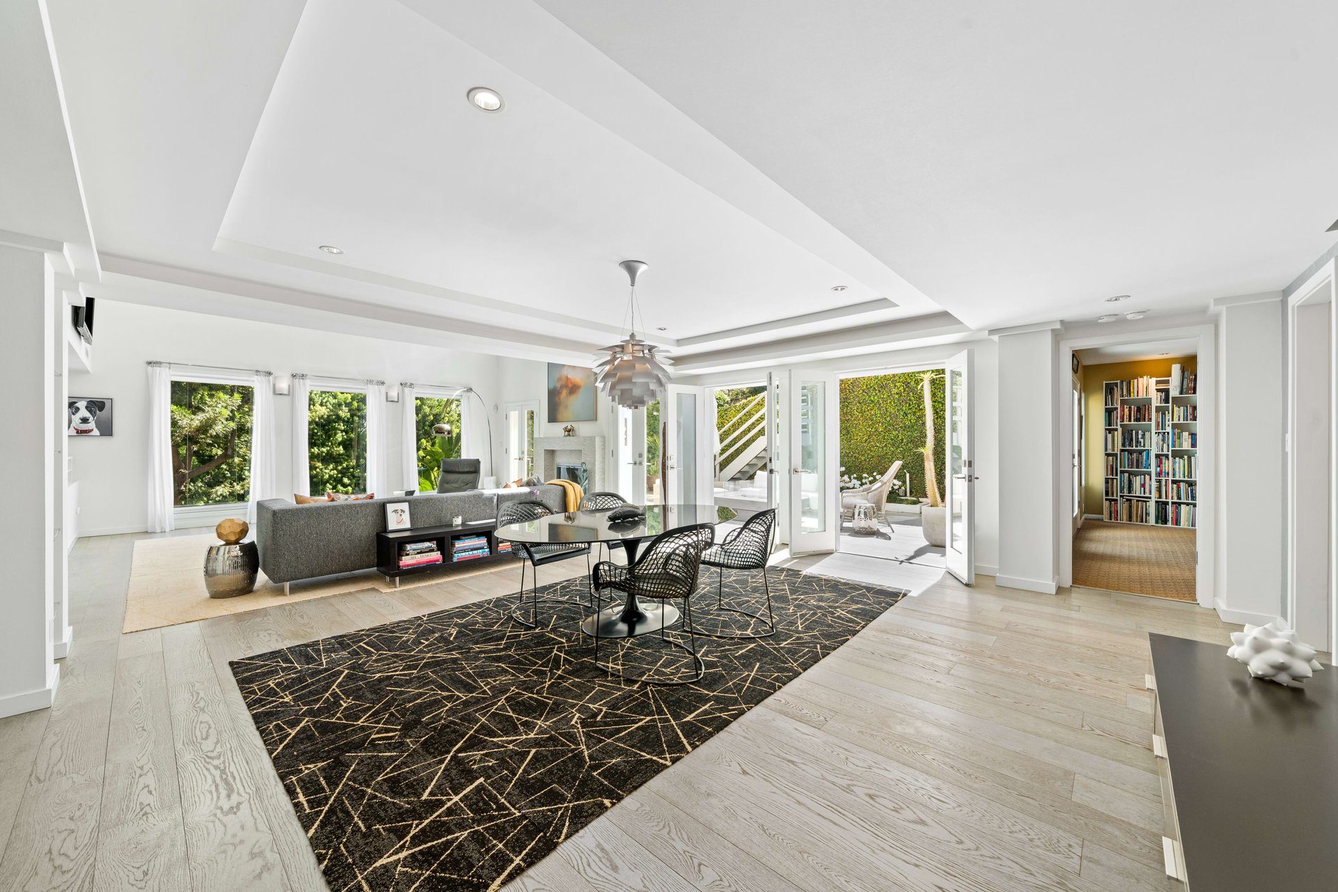 3617 Holboro Dr, Los Feliz