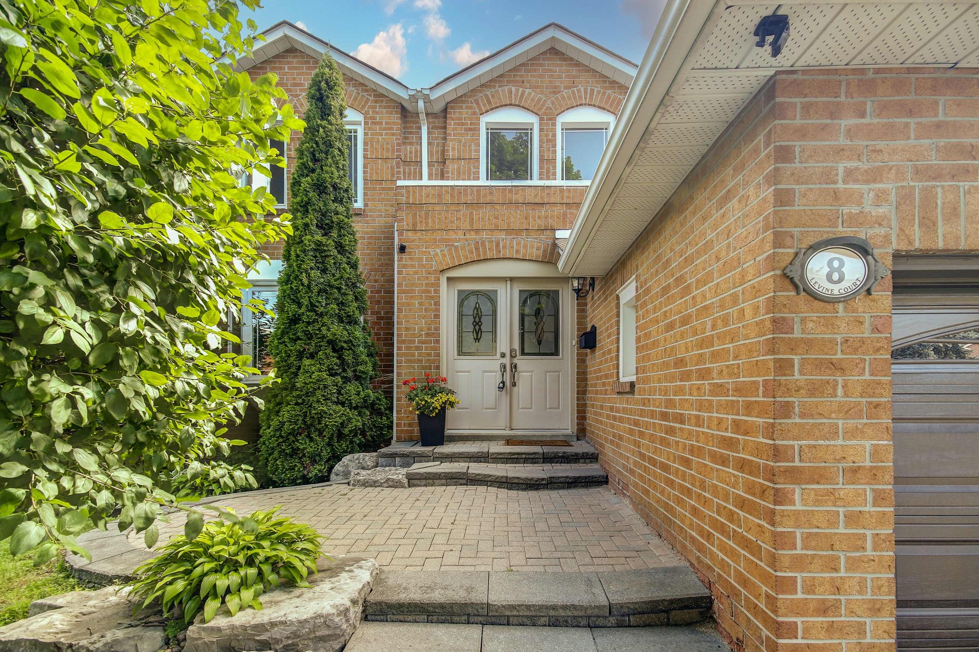 8 Levine Court
