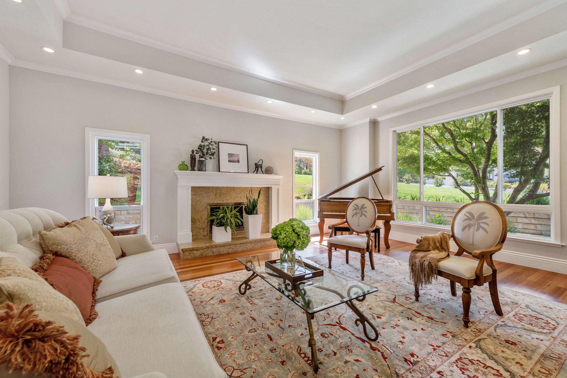 1095 Macadamia Drive