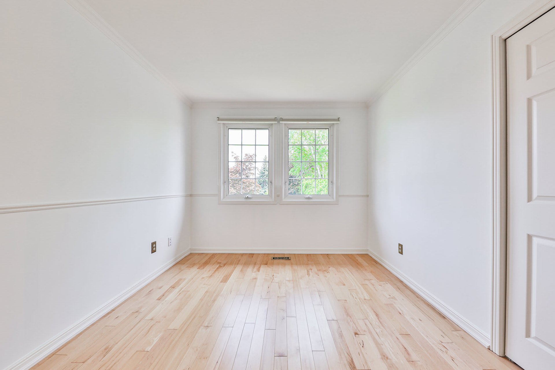 801 Damien Way, Mississauga, Ontario