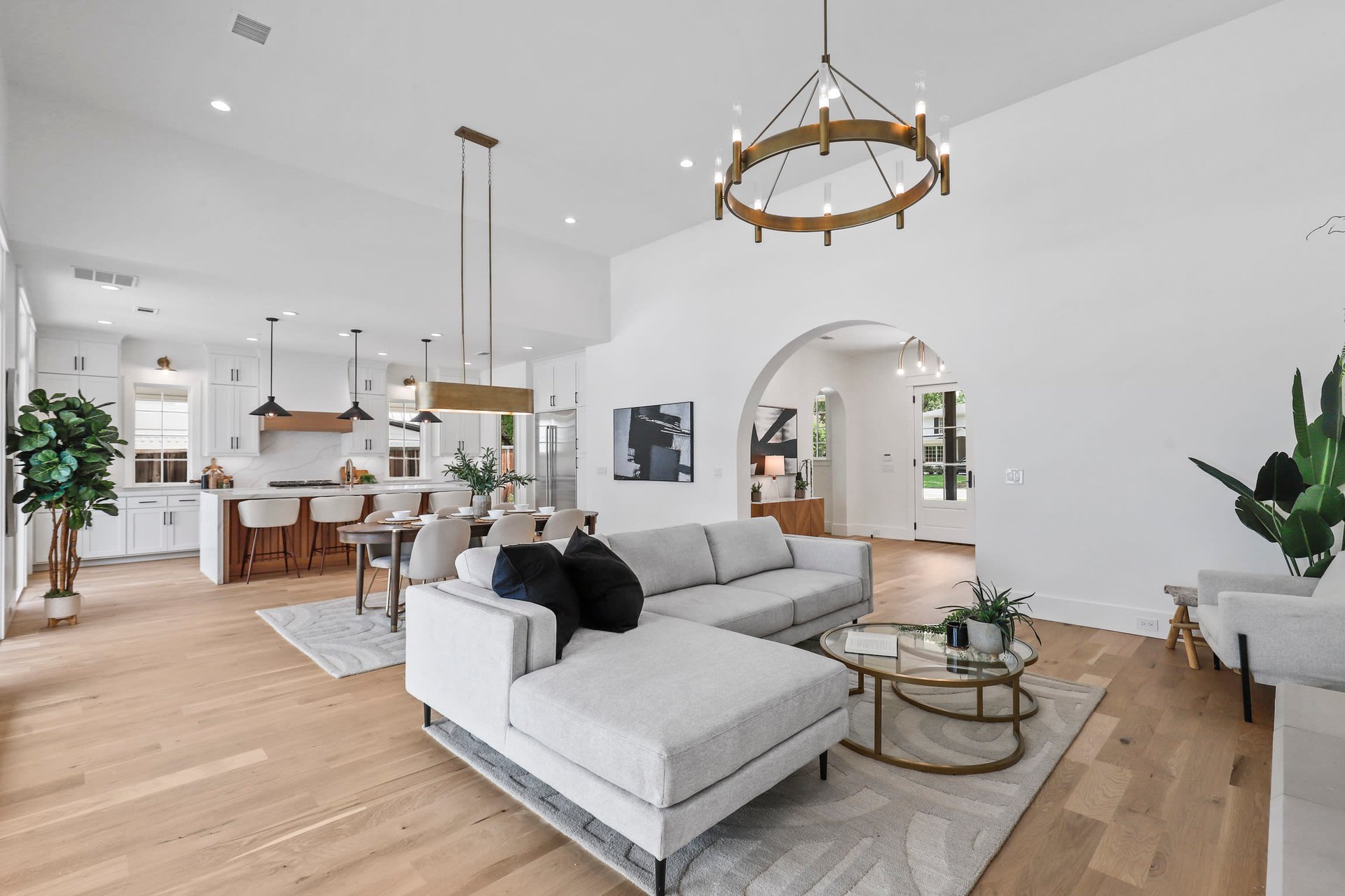 109 Crestwood