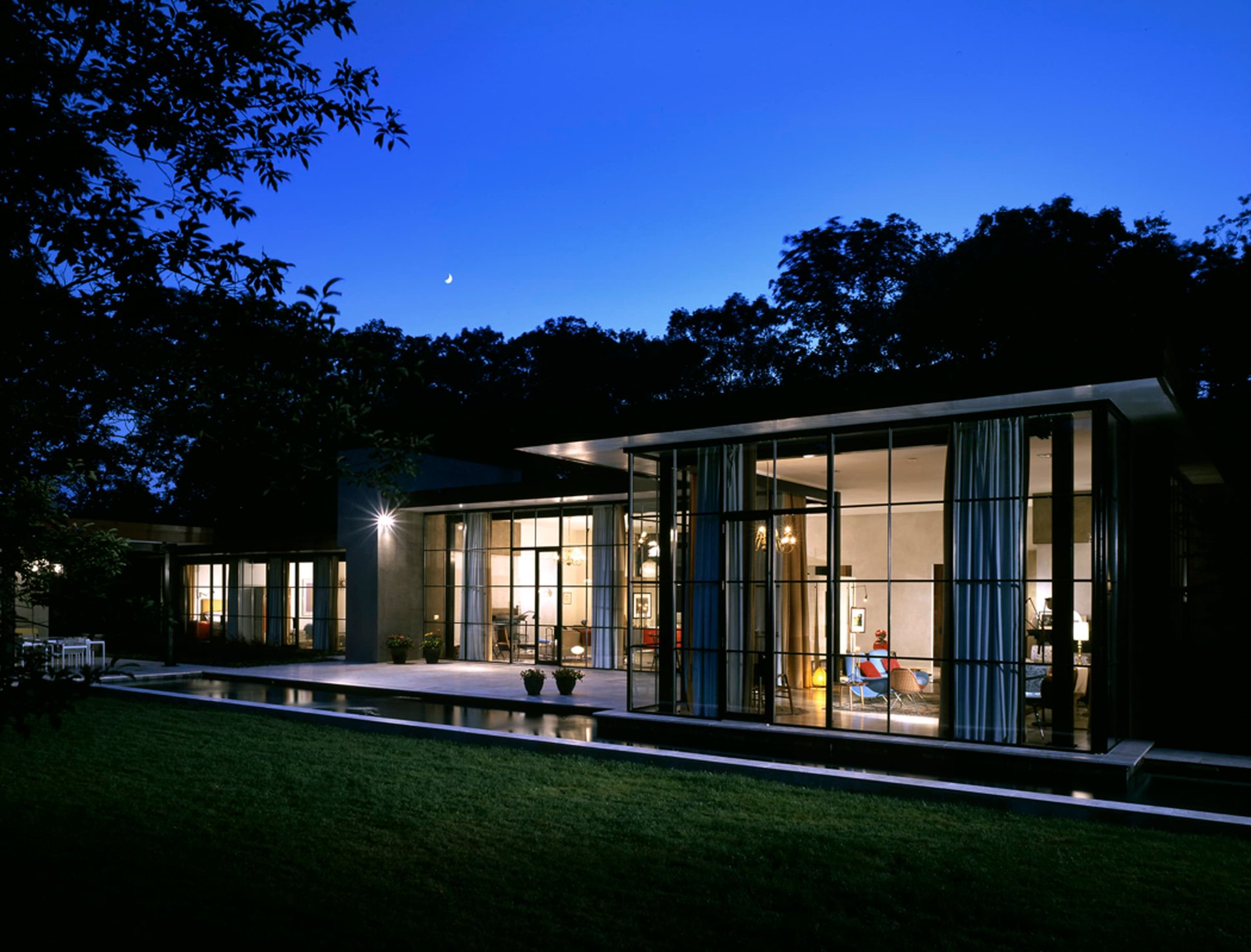 Timeless, Private Modern Masterpiece in East Hampton
