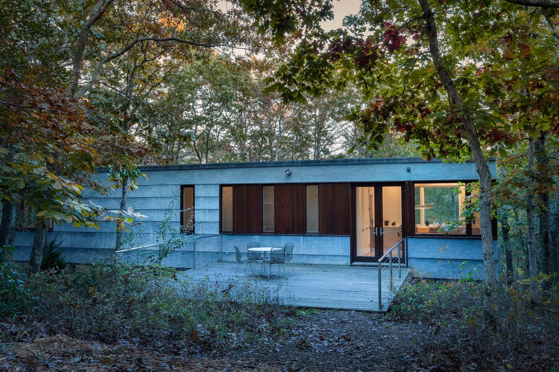 "The Modern Treehouse" in Water Mill, Stunning Design with Room to Expand