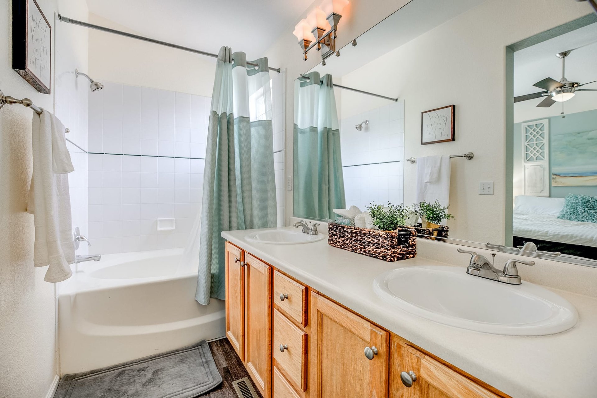 10110 Spotted Owl Avenue