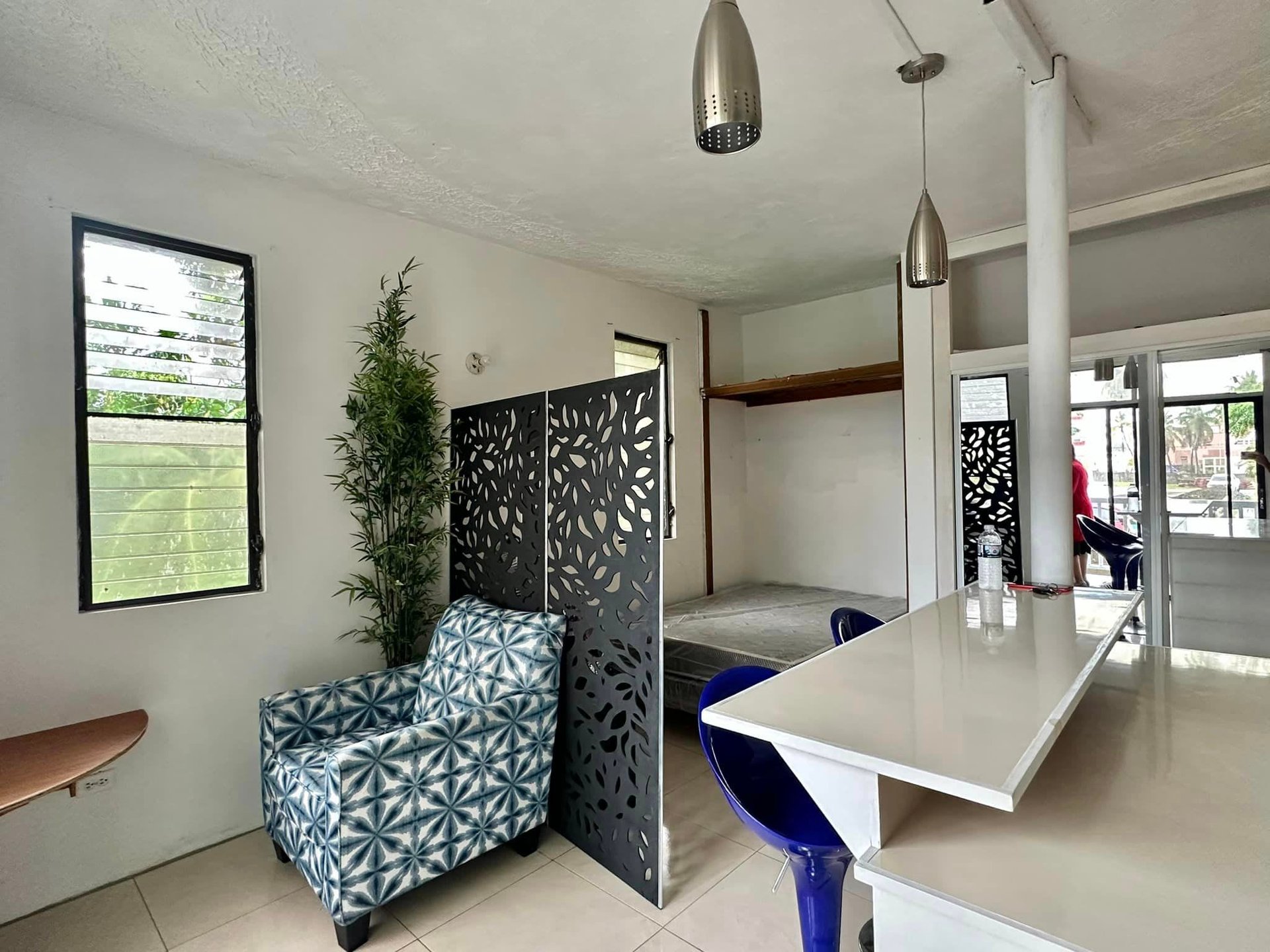 820 Hannah's Estate Fully Furnished Studio