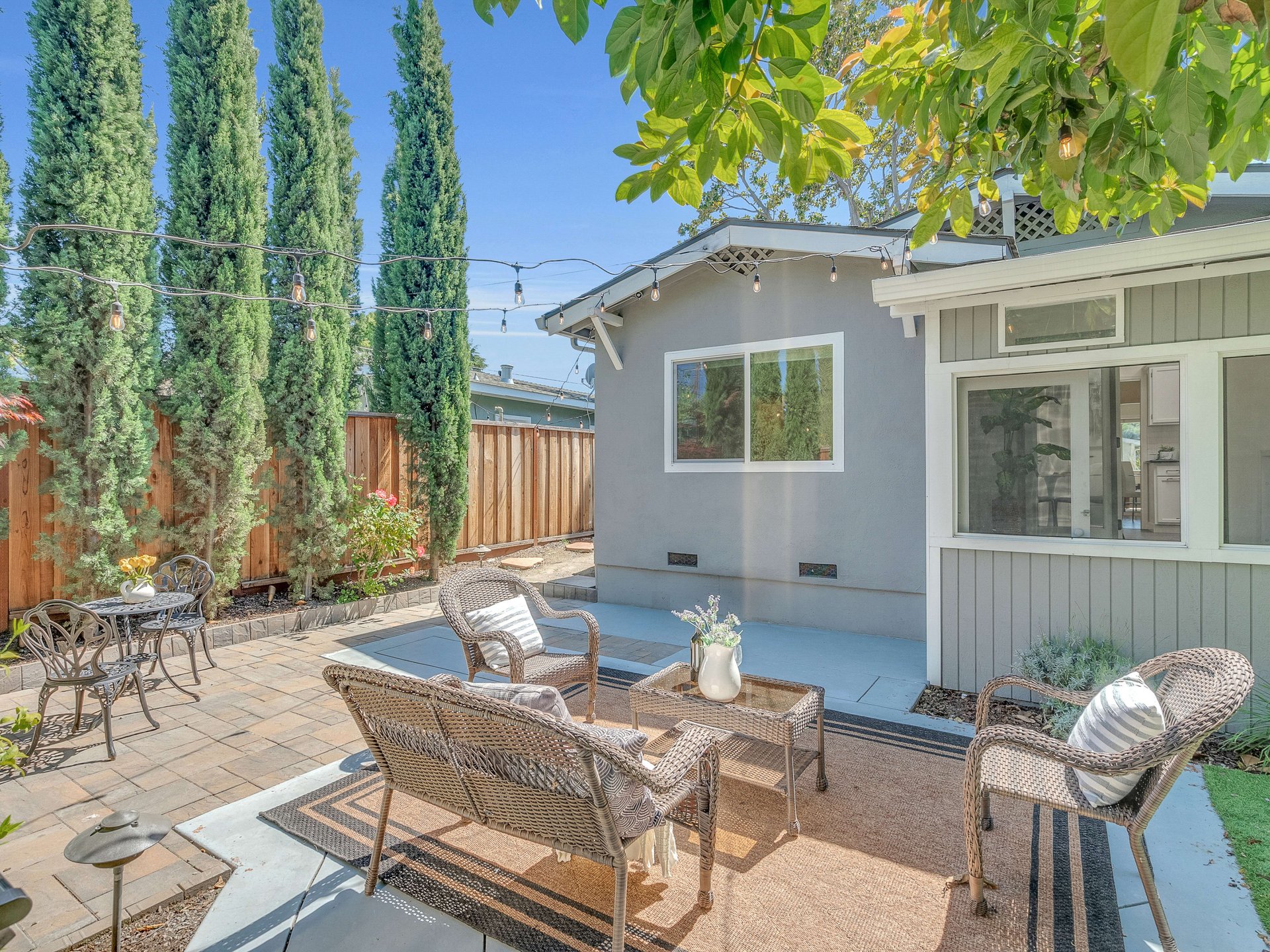986 Katherine Court