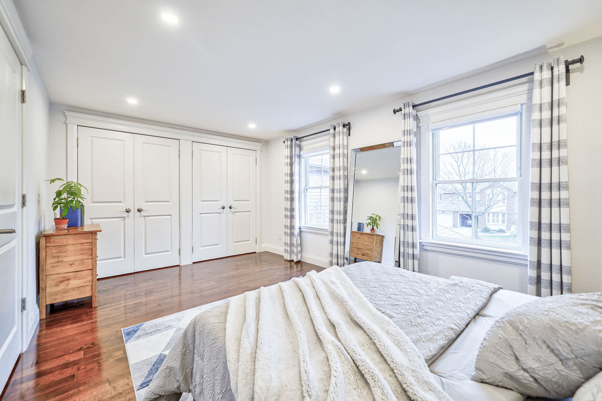 1196 Potters Wheel Cres