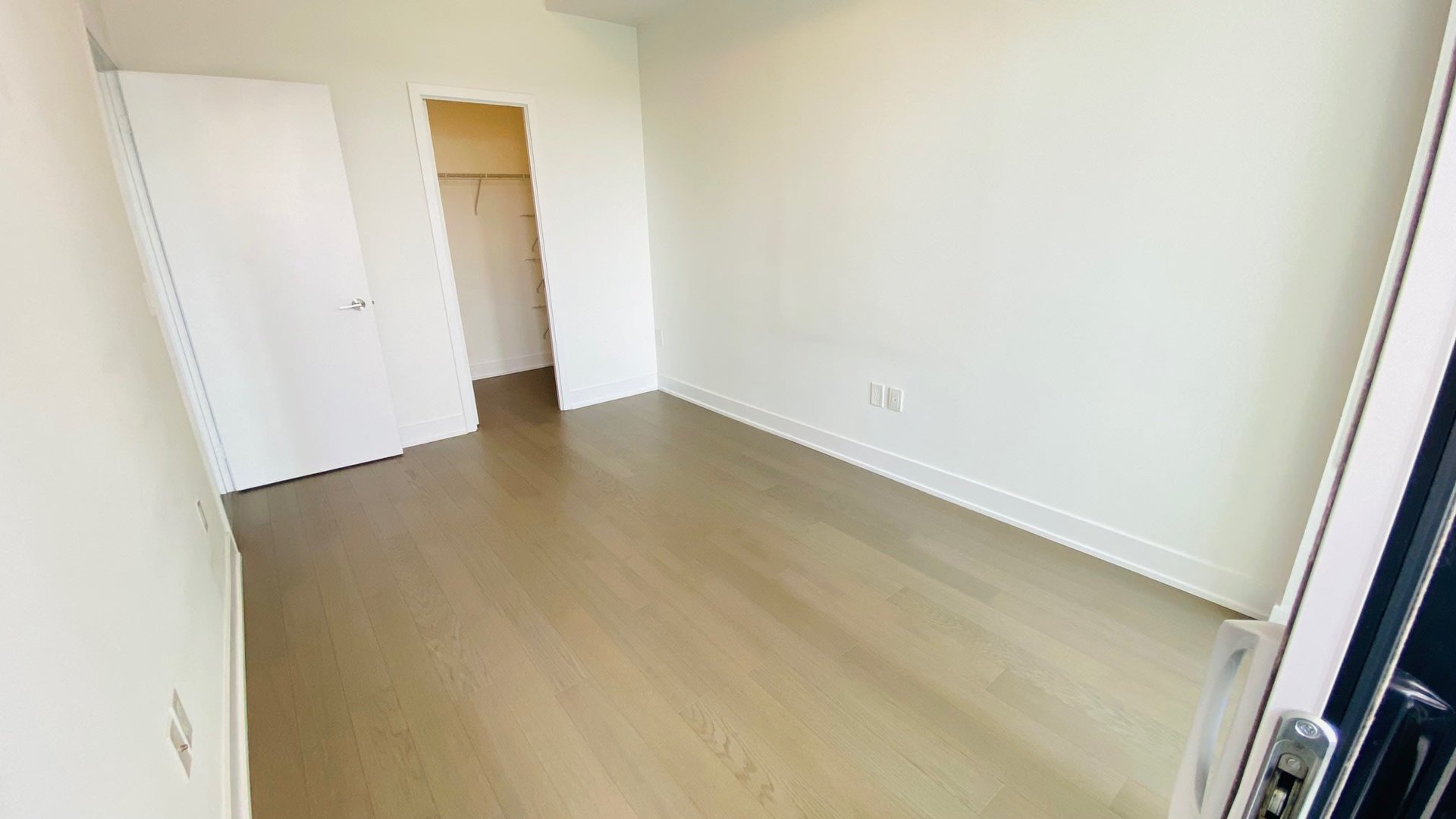 20 Shore Breeze Dr Unit: 903