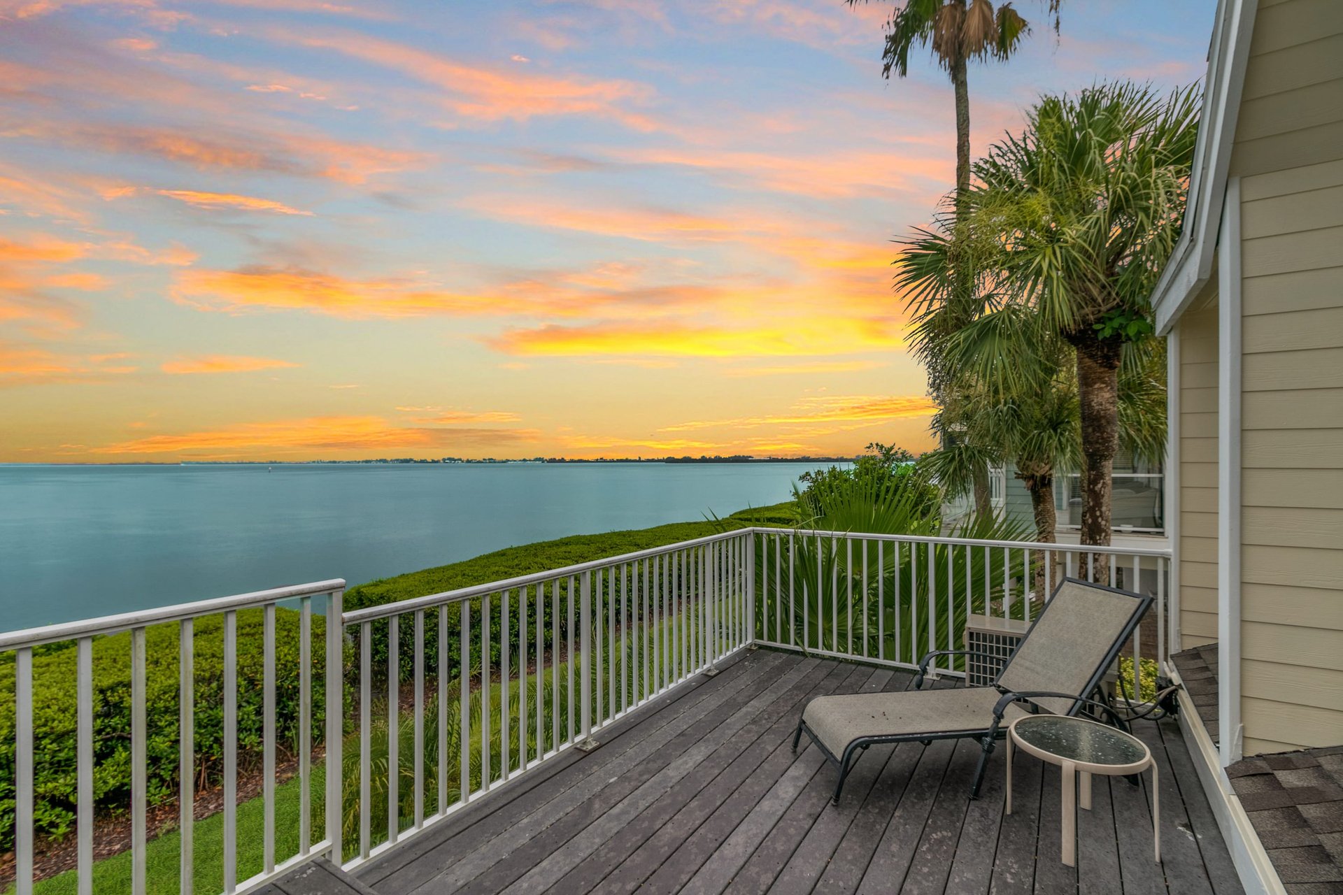 20 TIDY ISLAND  BOULEVARD