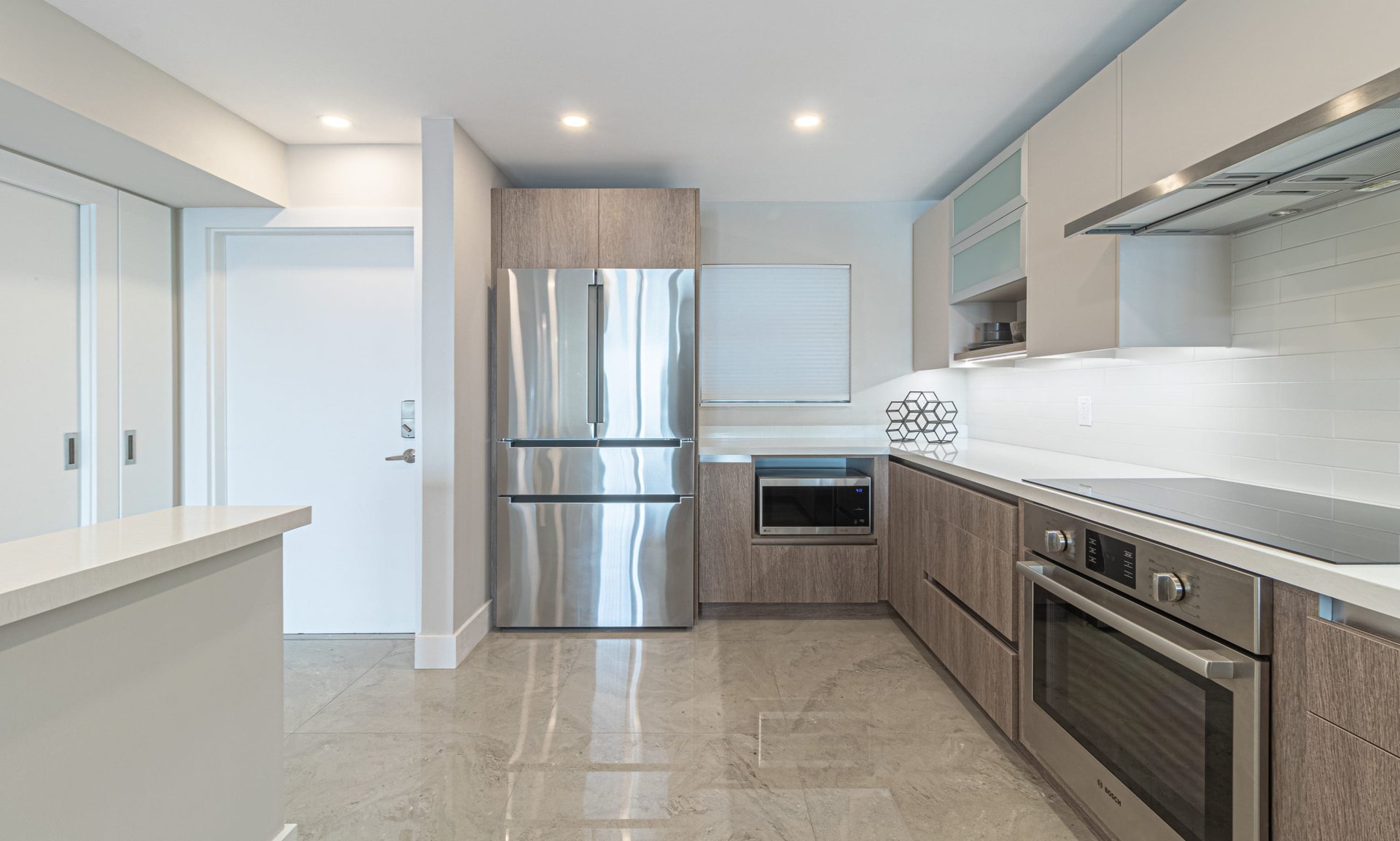 511 Bayshore Dr Unit: PH-6