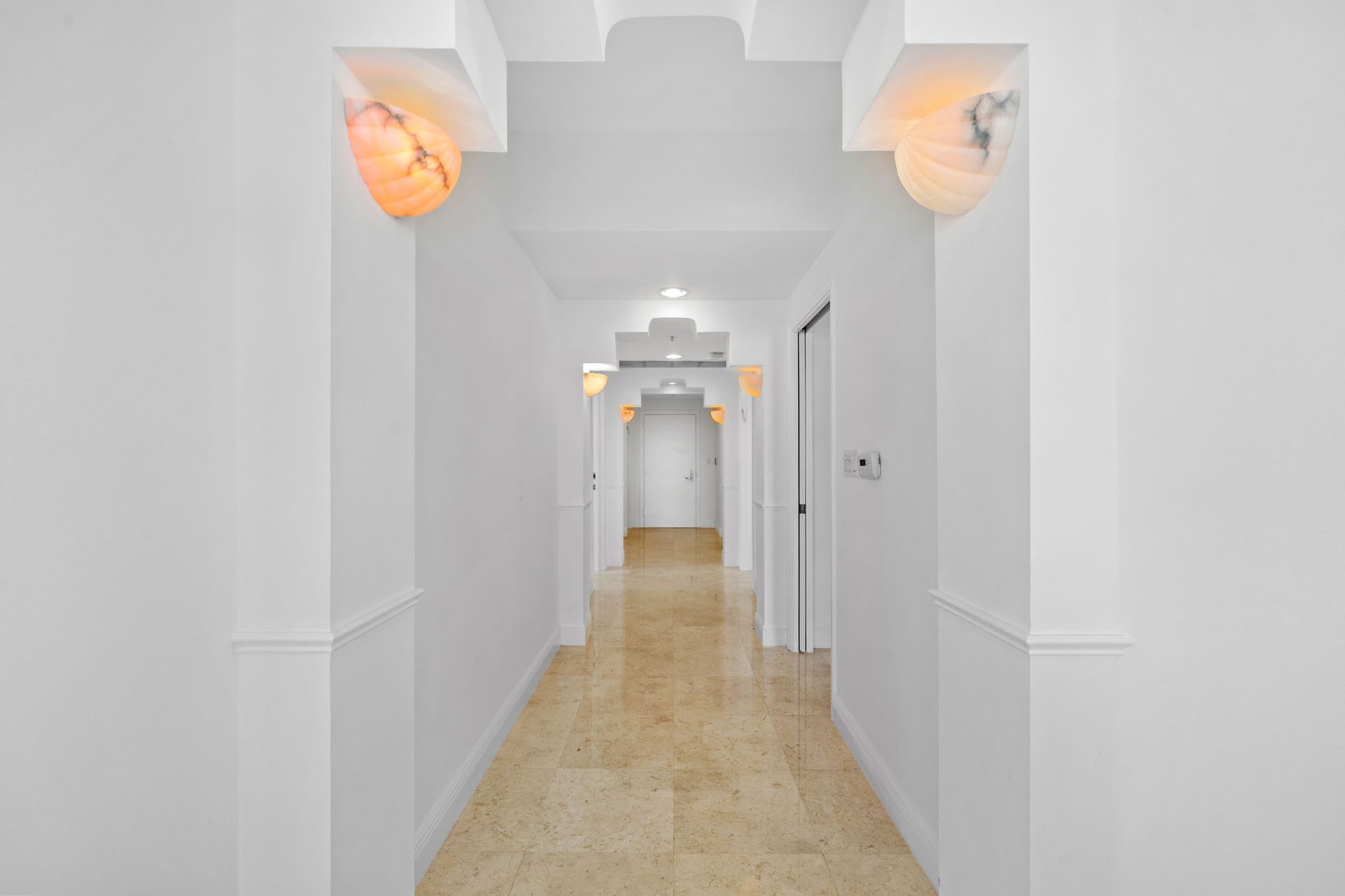6001 N Ocean Dr Unit: 1104S