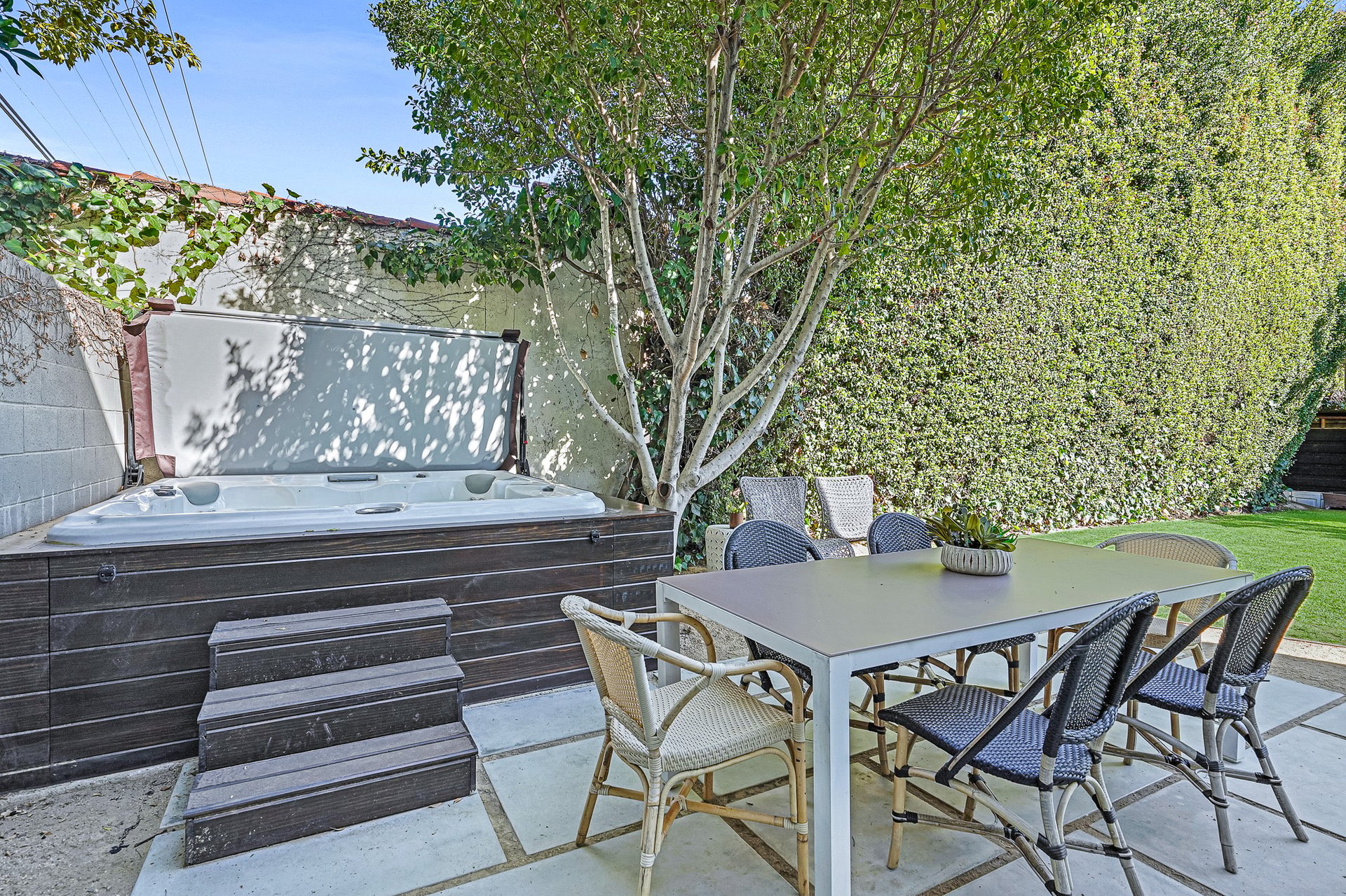 Light & Bright Modern Country English Home - Perched on a knoll in coveted Longwood Highlands.
