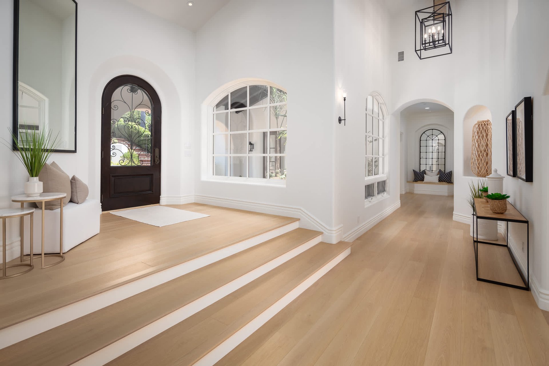 4390 Camino Privado