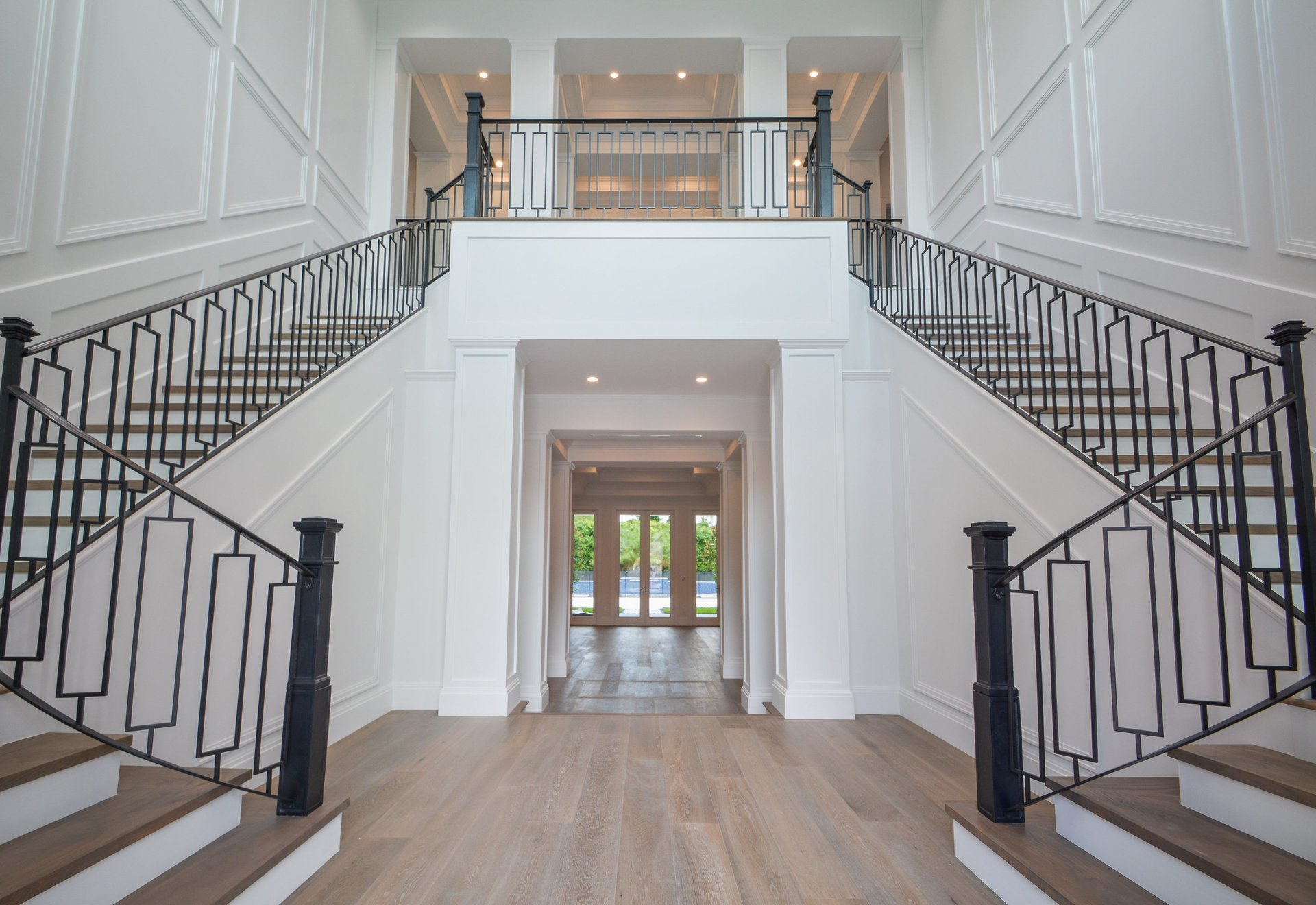 8422 Lookout Cir