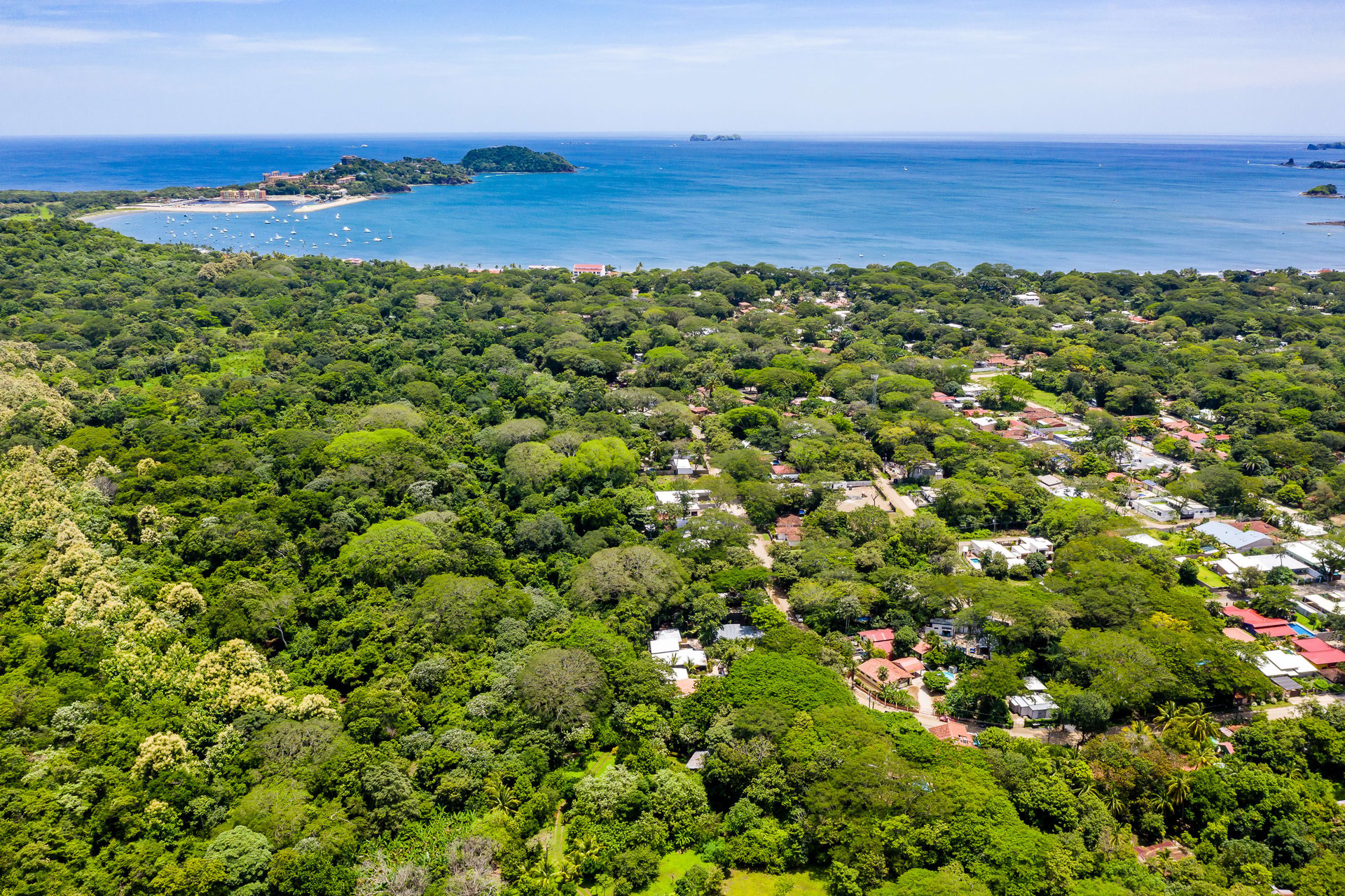 Pacific Garden 5 | Charming Walk to beach 3 bed condo in Playa Potrero
