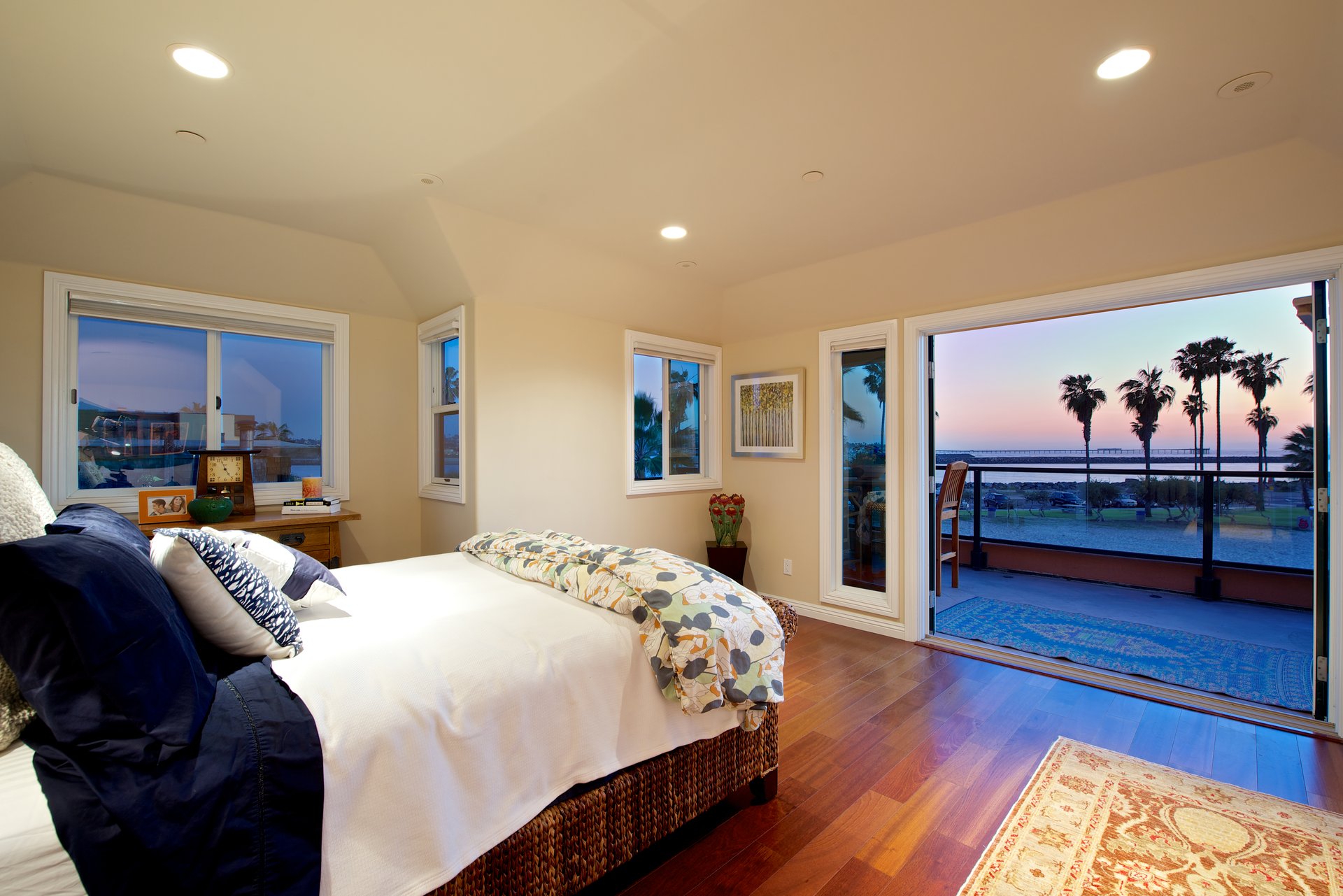 2636-53 Ocean Front Walk