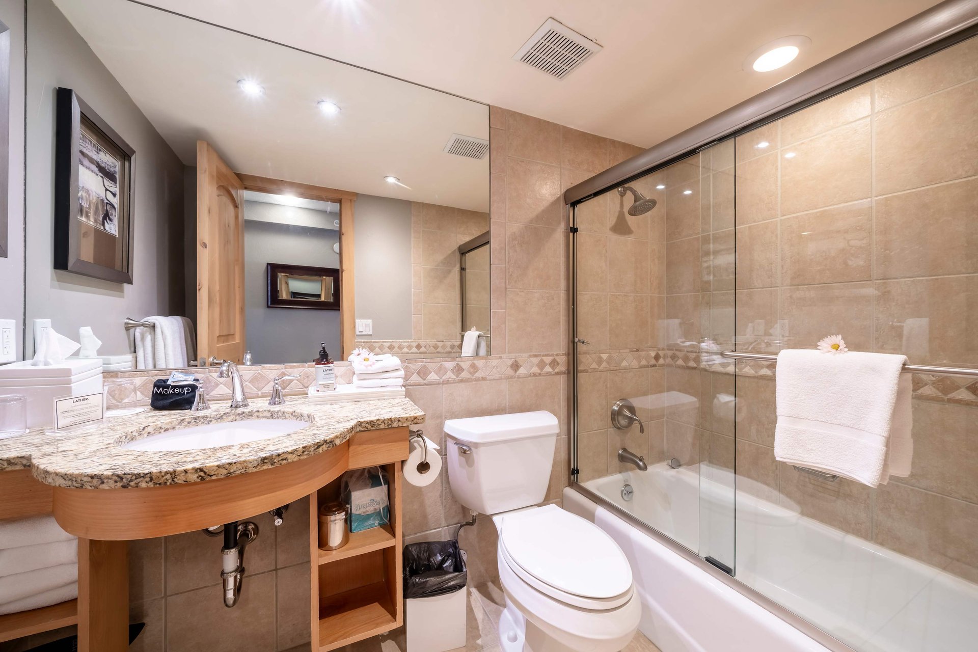 The Lodge at Vail Condominiums #262