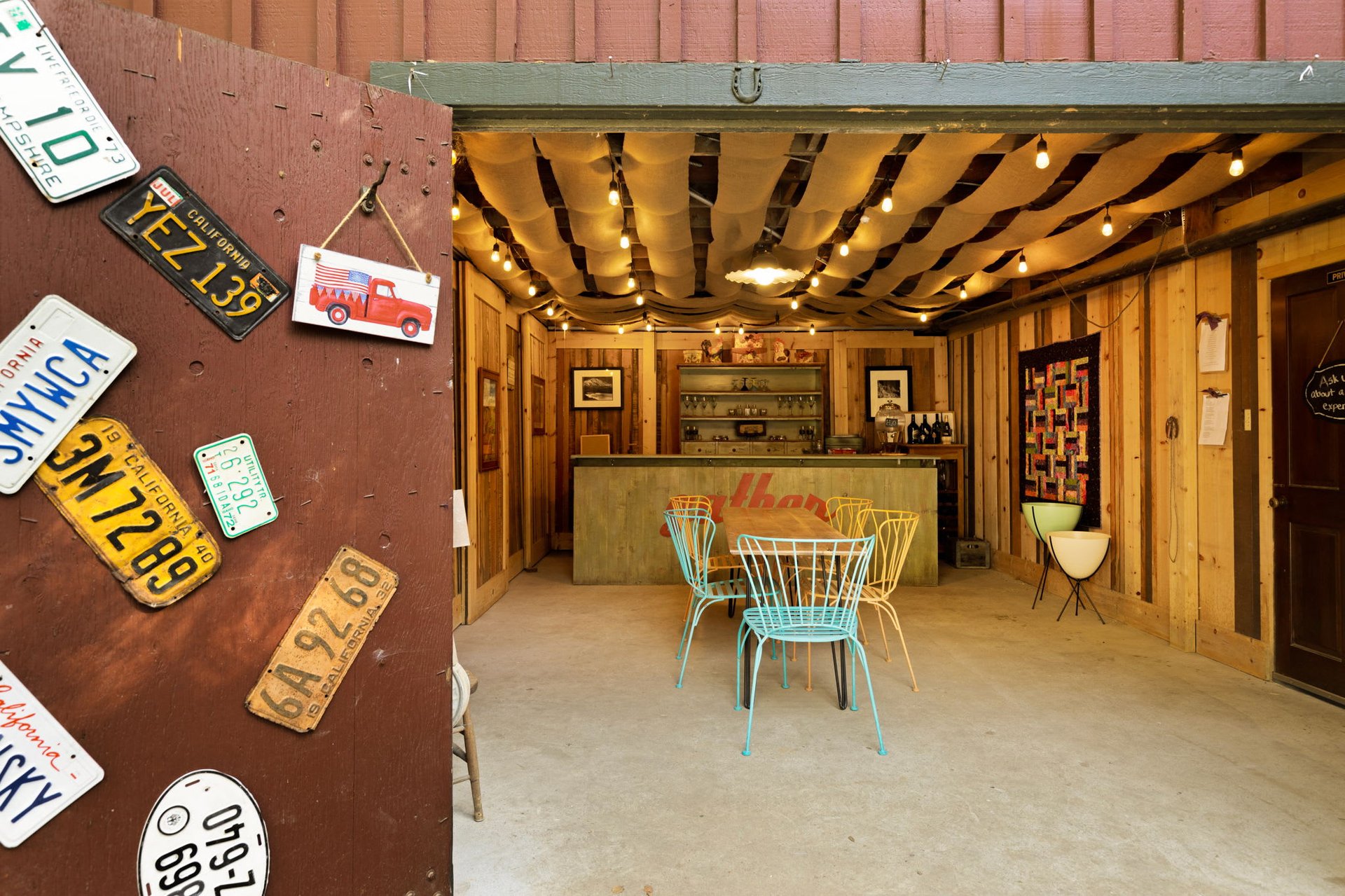 1801 N Topanga Canyon Blvd