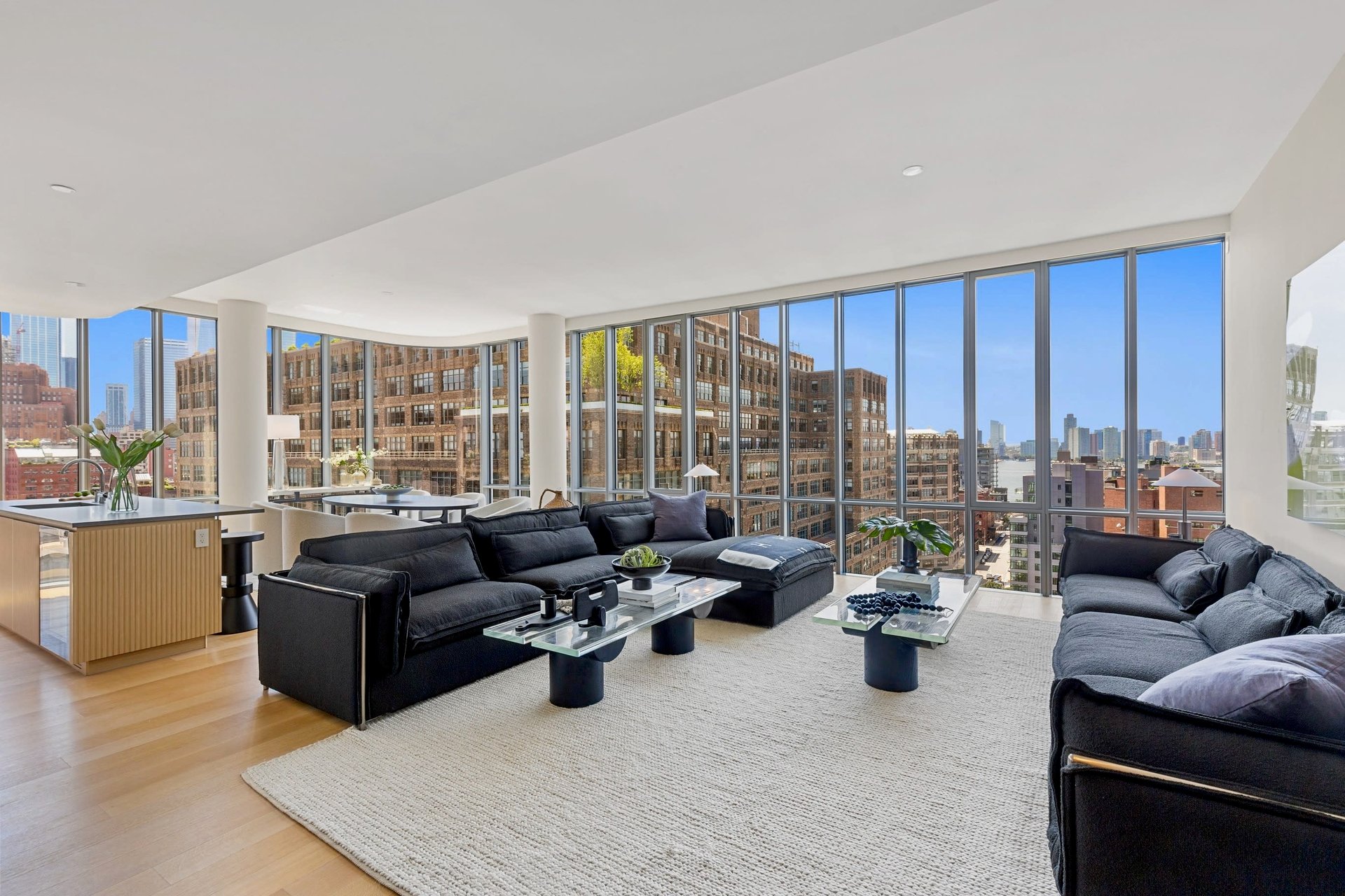 565 Broome Street Unit: S-18A