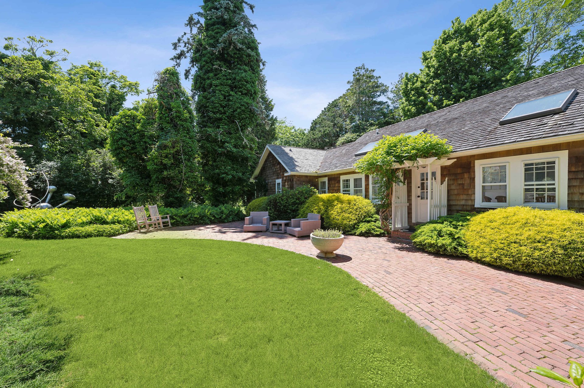 92 Egypt Lane