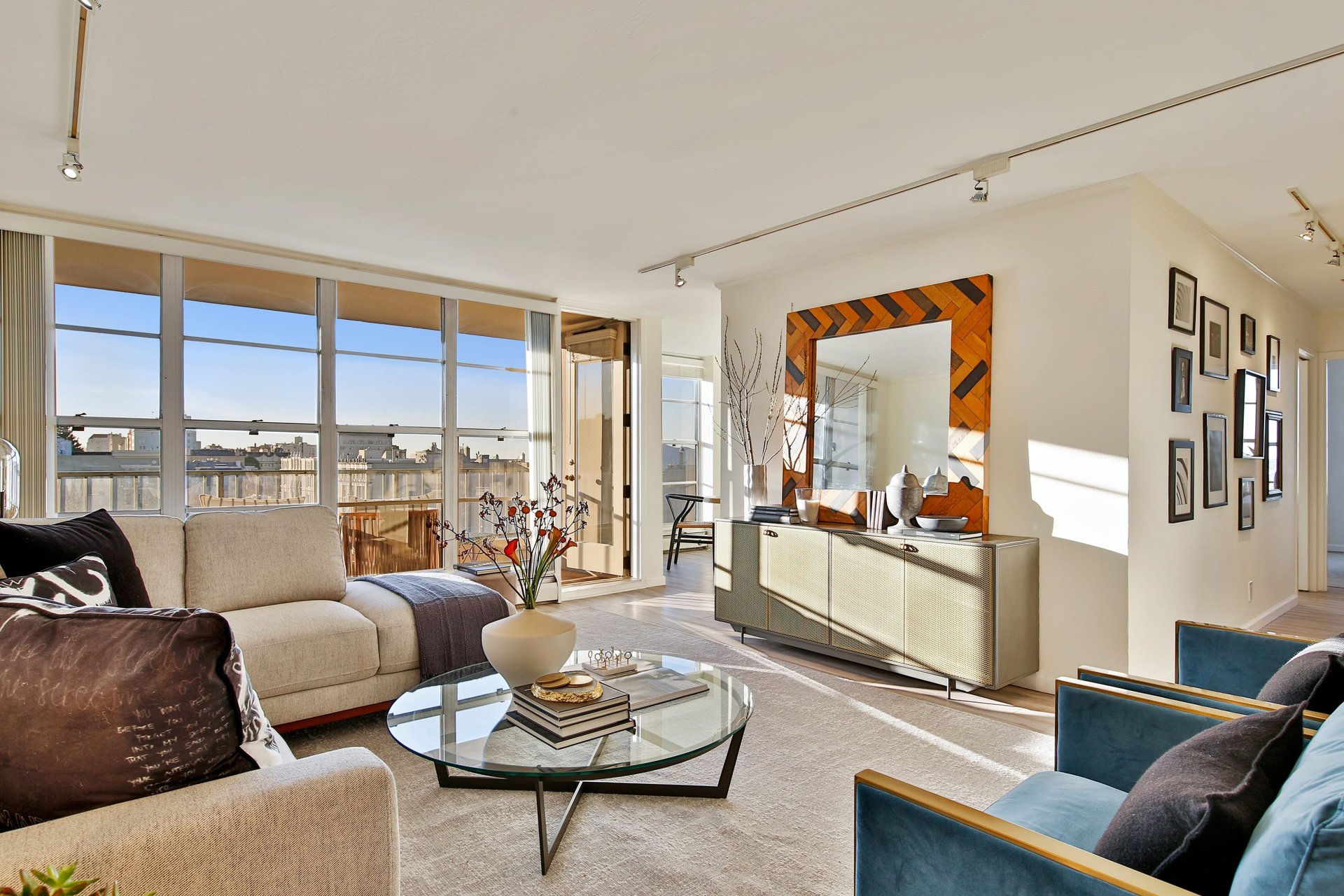 2040 Franklin Street #1407