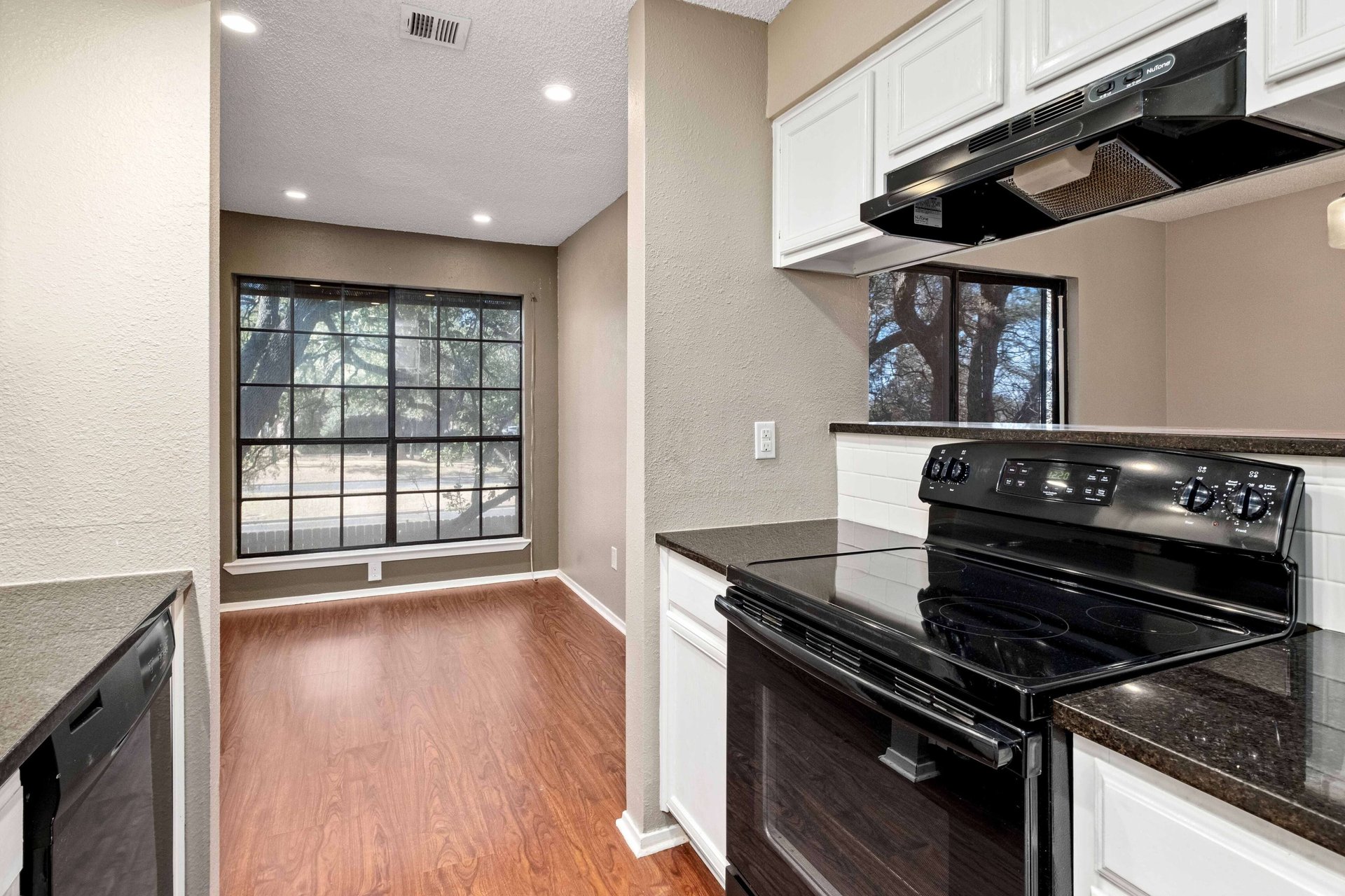 4159 Steck Ave #242