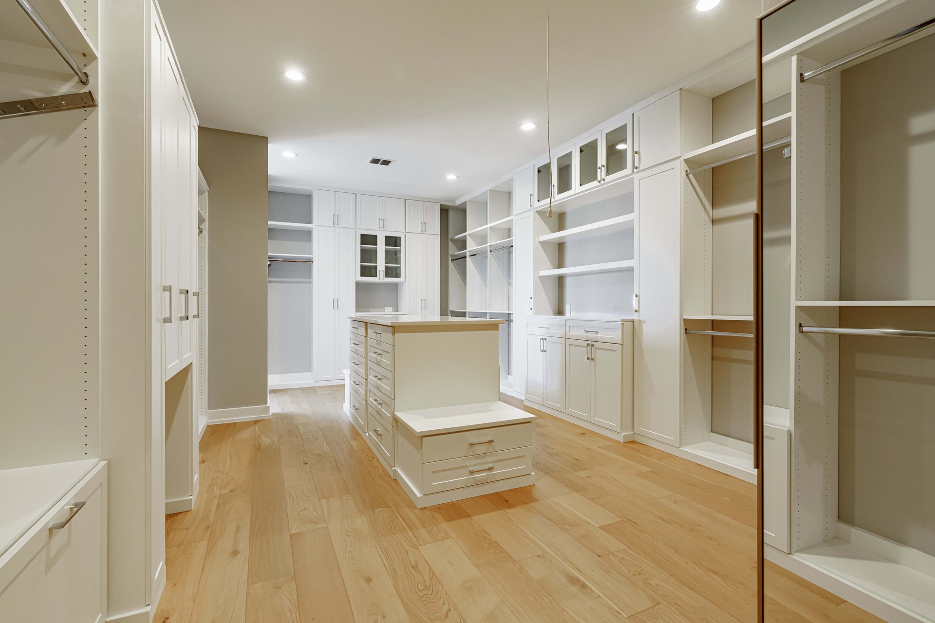 Private Address, Austin, TX 78738