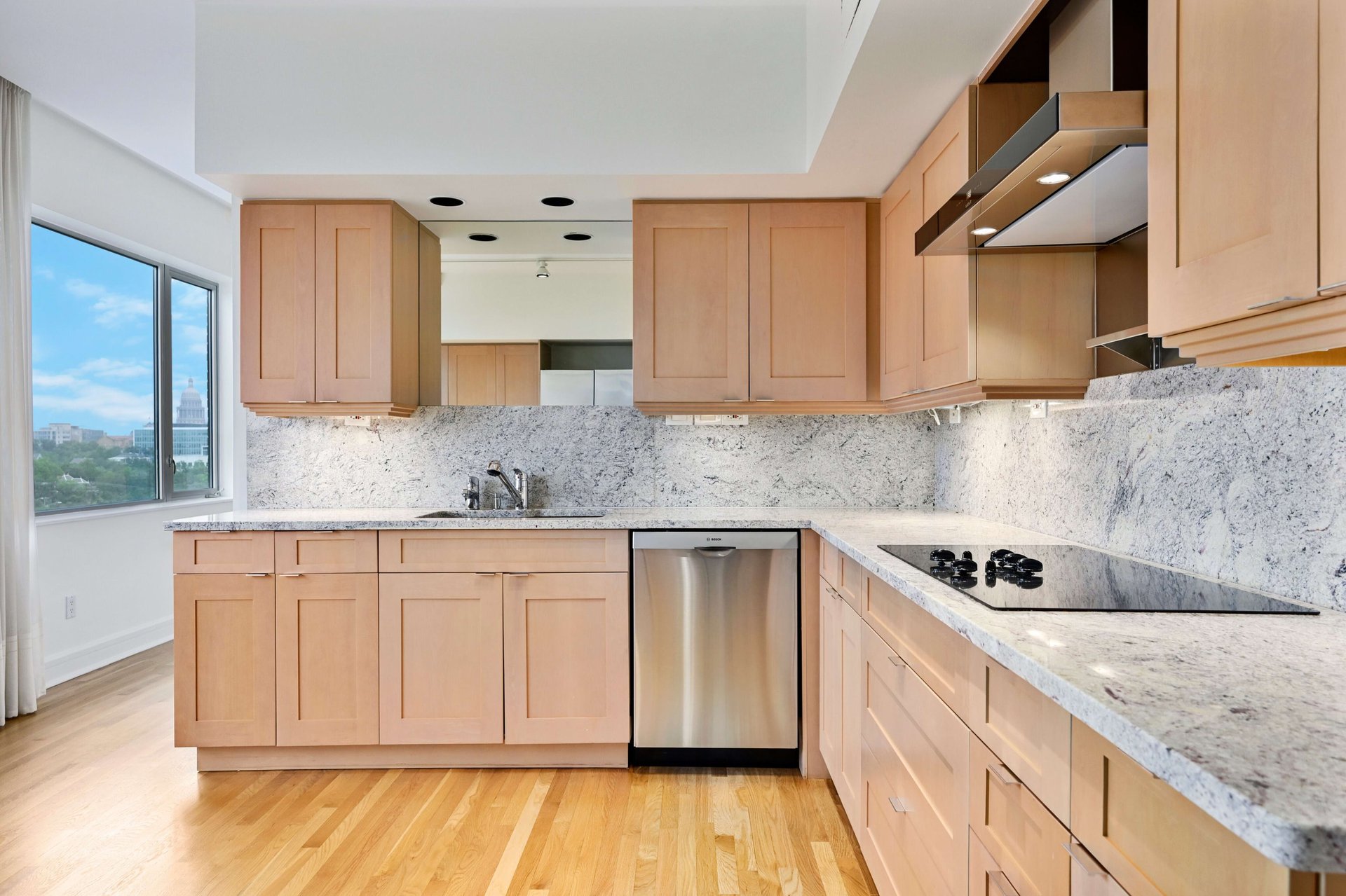 901 W 9th Street #1002