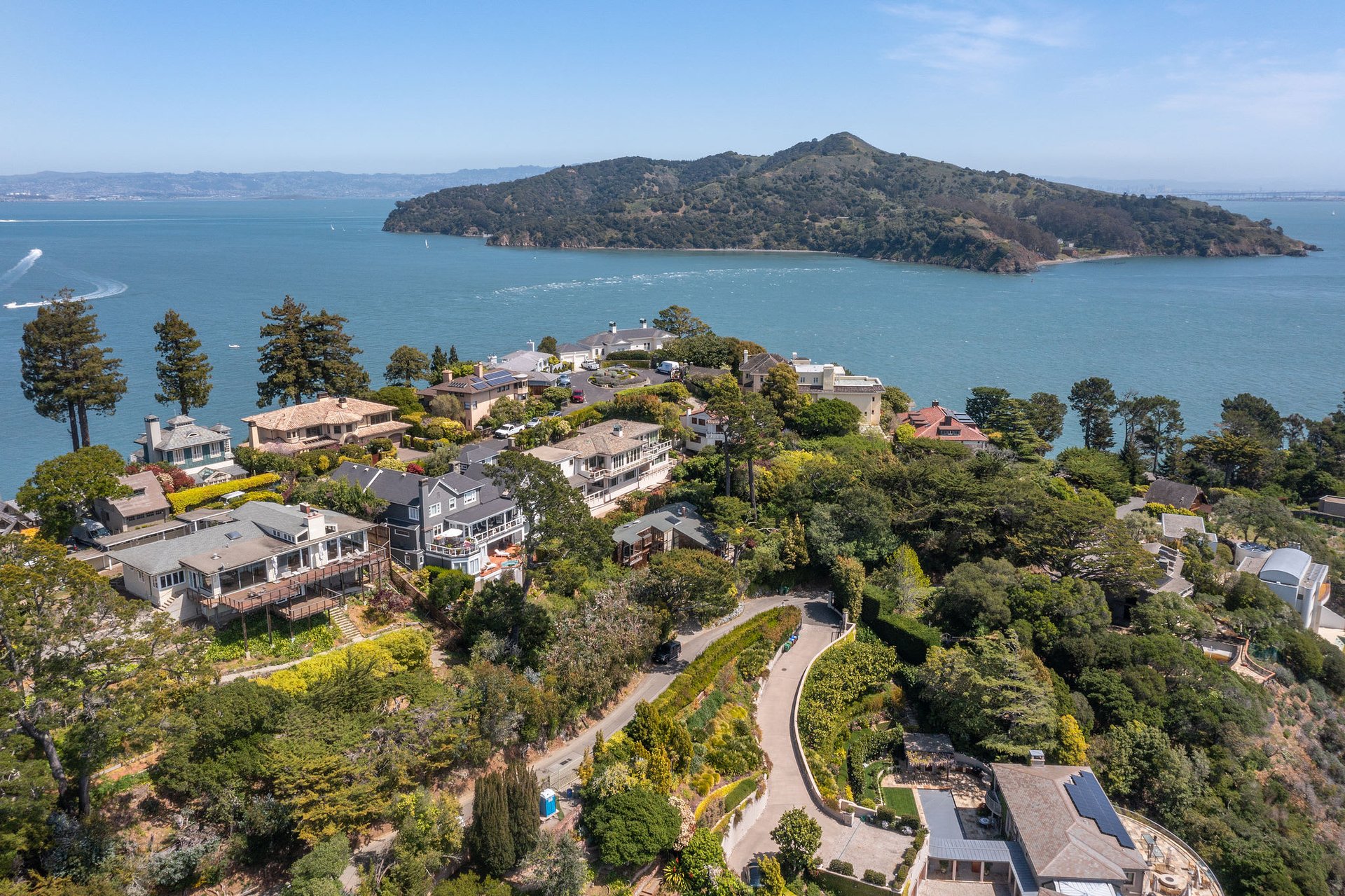 421 Golden Gate 