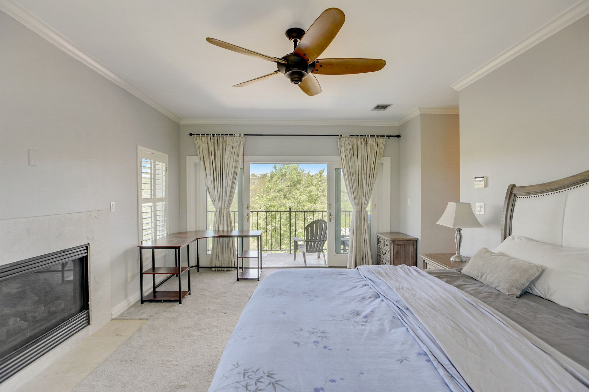Hill Country Paradise: Luxurious 4/3 Home with Heated Pool/Spa and Spectacular Sunset Views in River Place!