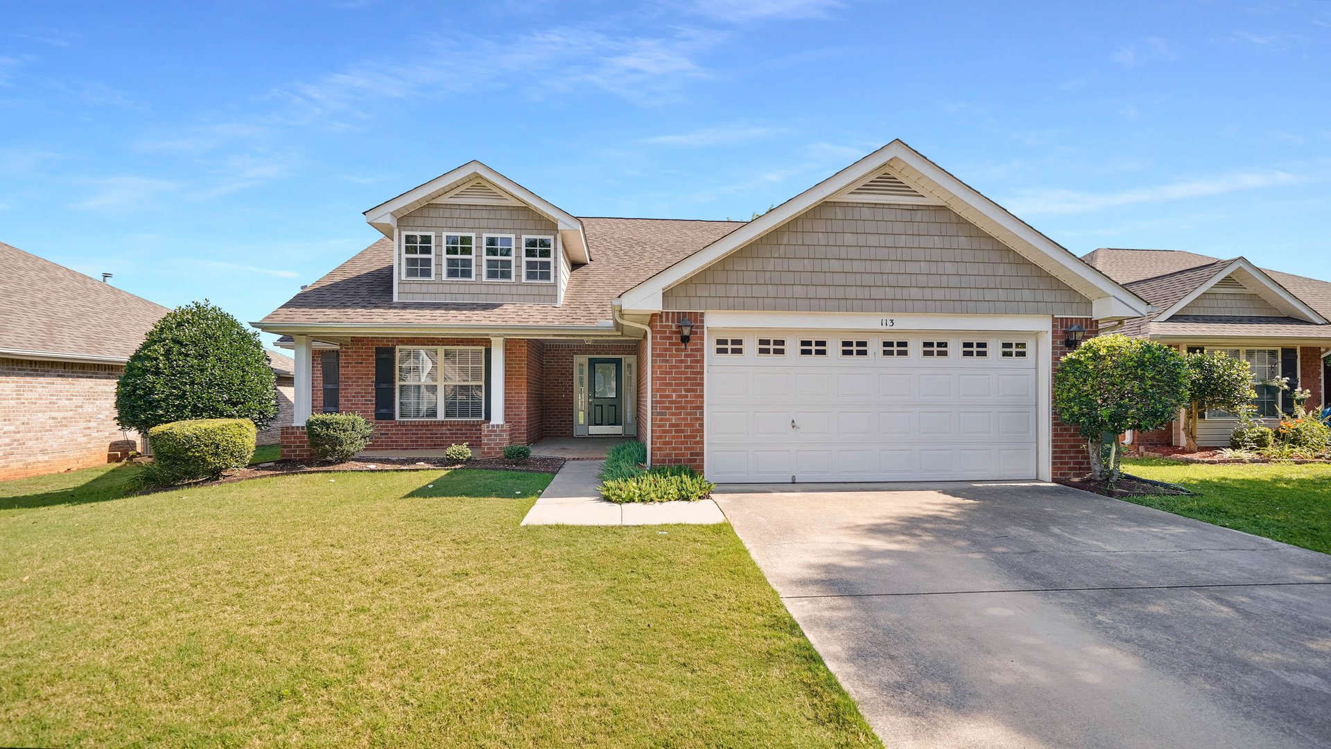 113 NW Imogene Way