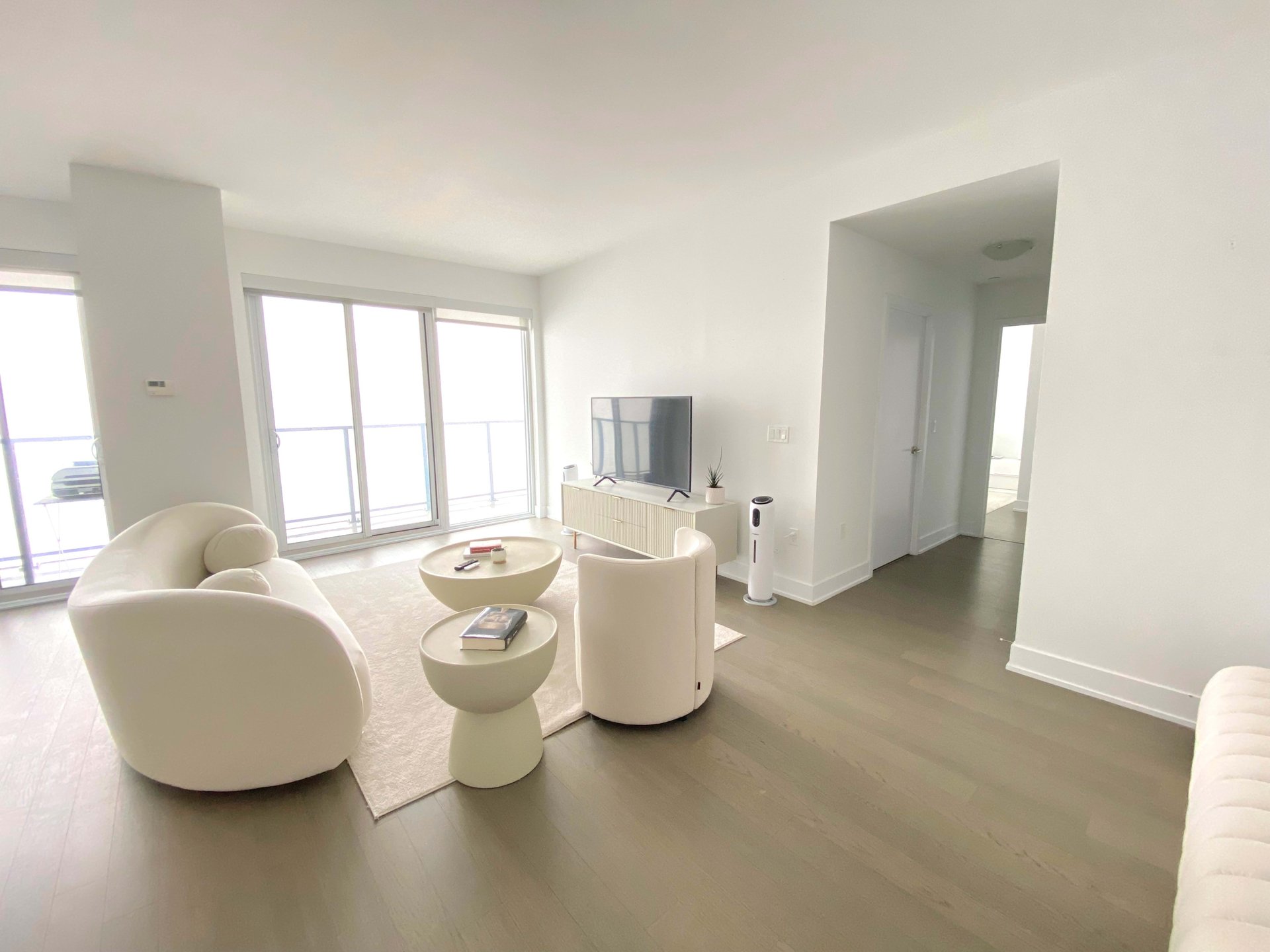 30 Shore Breeze Dr Unit: 5708