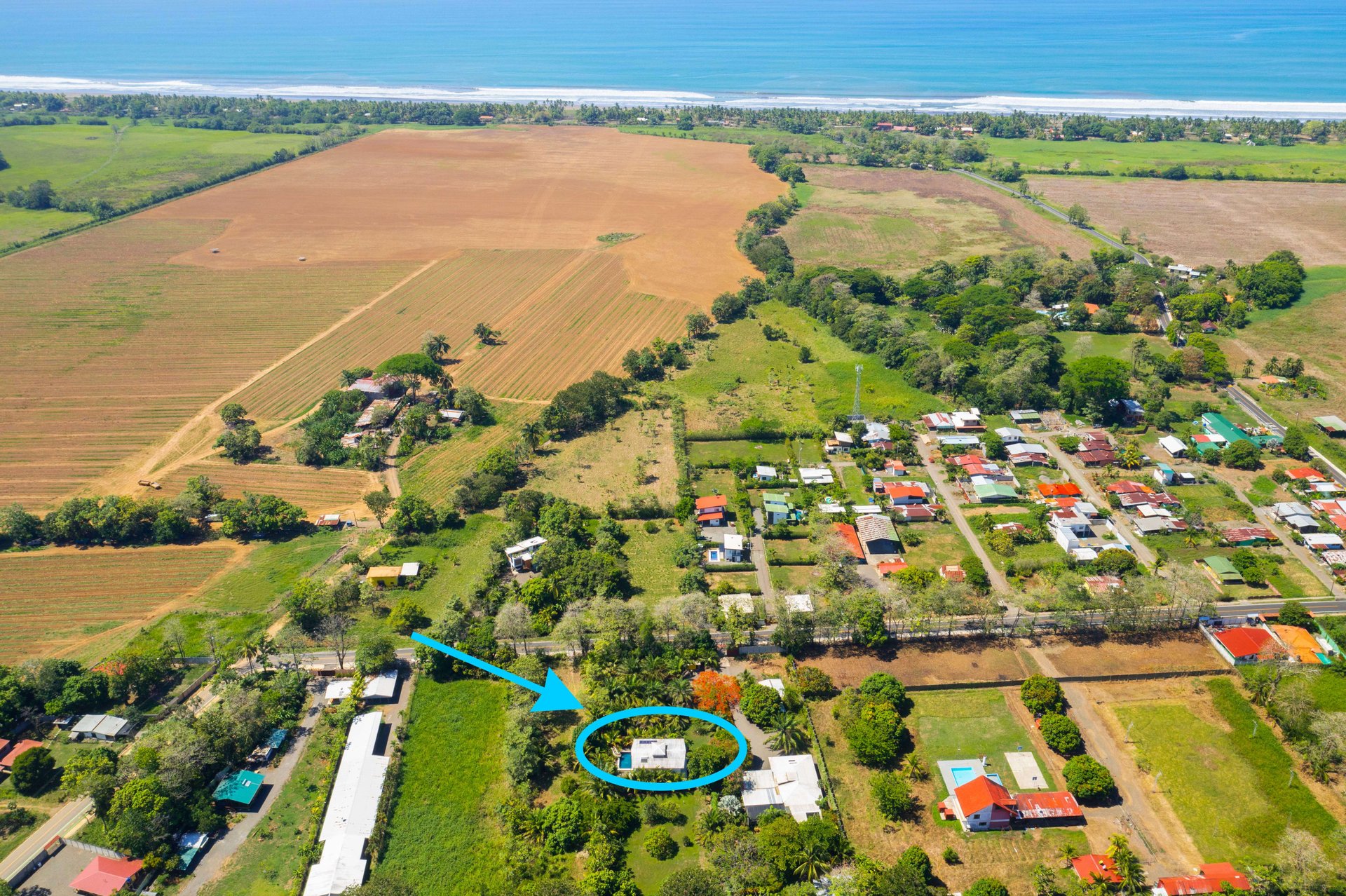 Excellent Rental Home in Gated Property Near Bandera Beach in Parrita 