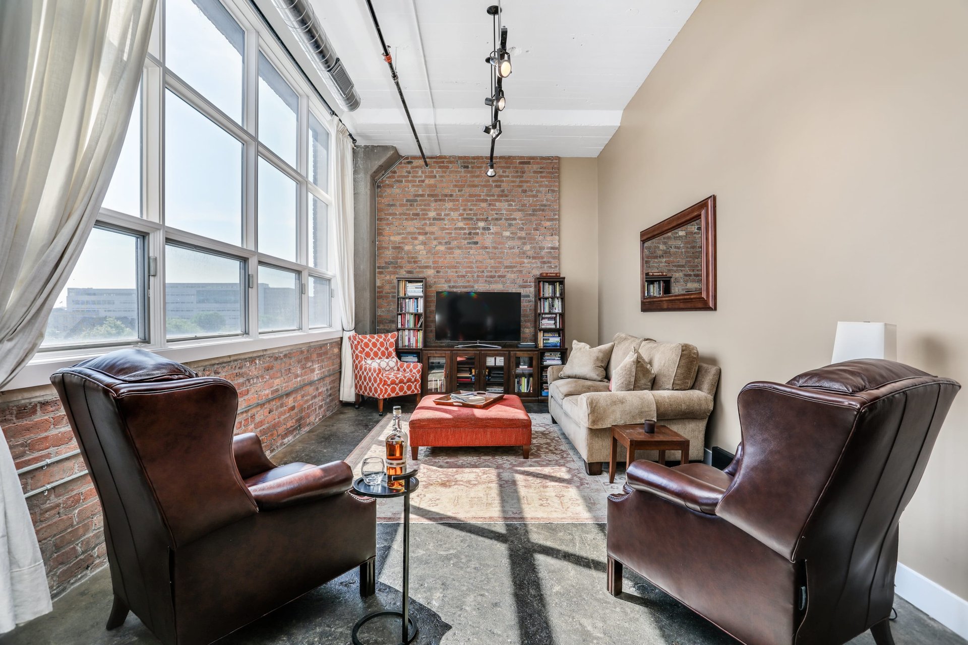 444 West Willis Street #411